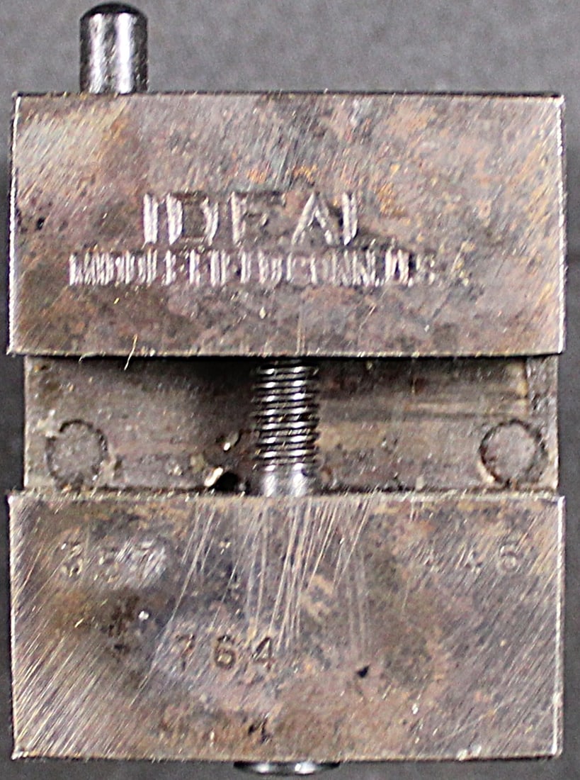 Lyman 357446 Die Cast Bullet Mould (FMI): This Lyman 3578446 is a classic 150 to 162-grain semi-wadcutter (SWC) lead bullet mold designed for .38 Special and .357 Magnum cartridges. Introduced around 1939 by Ideal/Lyman, it was specifically