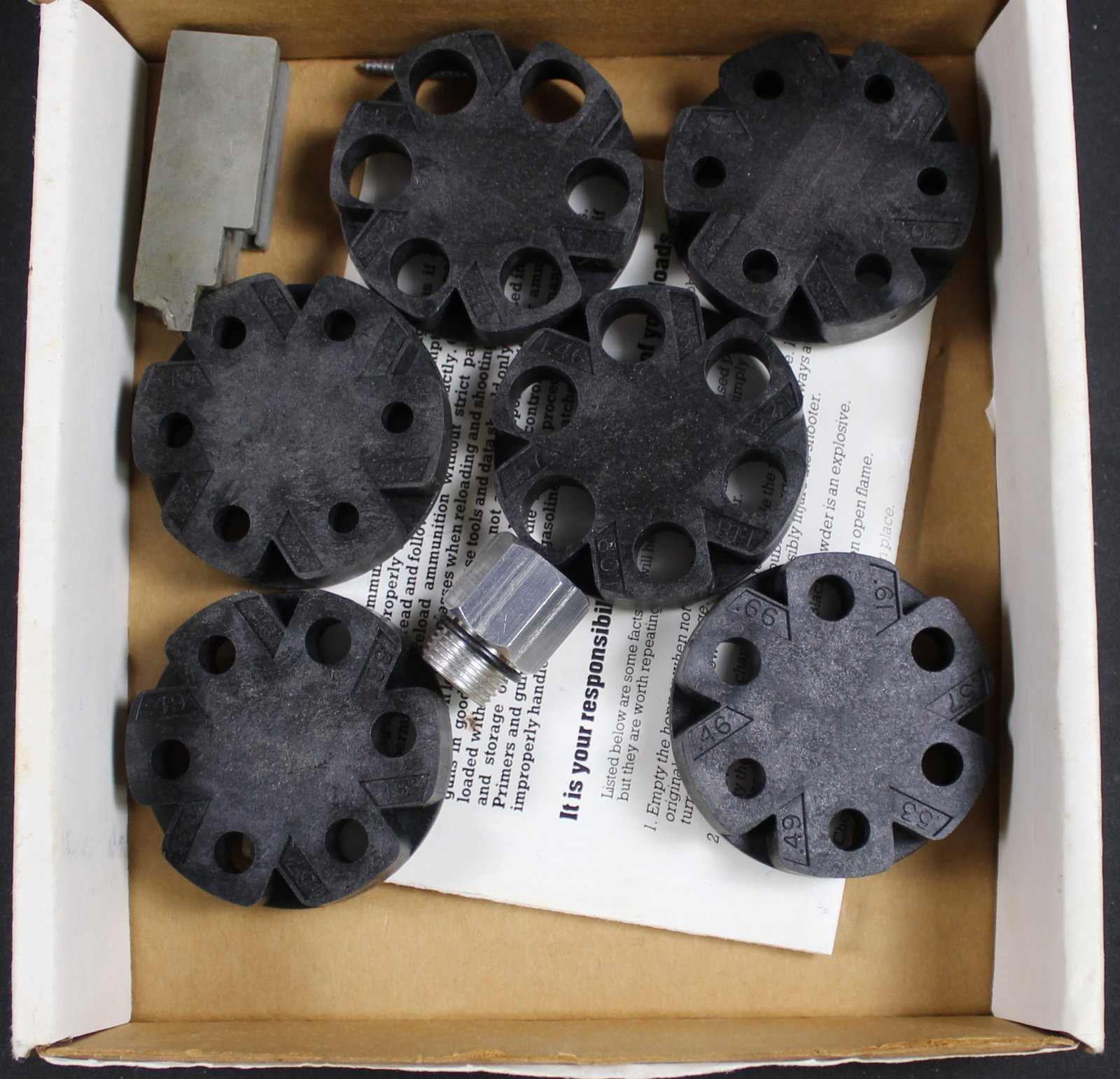 Lee Manufactured Double Disk Powder Measuring Kit (FMI): Description coming soon Bidders are welcome to preview items in person during our normal operating hours Tuesday through Saturday 11am-6pm. Estimated shipping parcel size (LxWxH) 8 inches x 8 inches