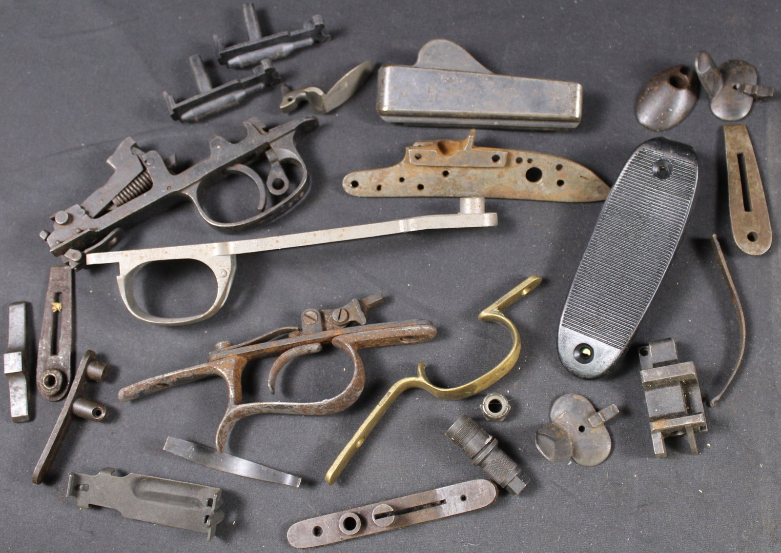 Group Lot: Firearms Parts Lot (FMI): Description coming soon Bidders are welcome to preview items in person during our normal operating hours Tuesday through Saturday 11am-6pm. Estimated shipping parcel size (LxWxH) 10 inches x 8 inches