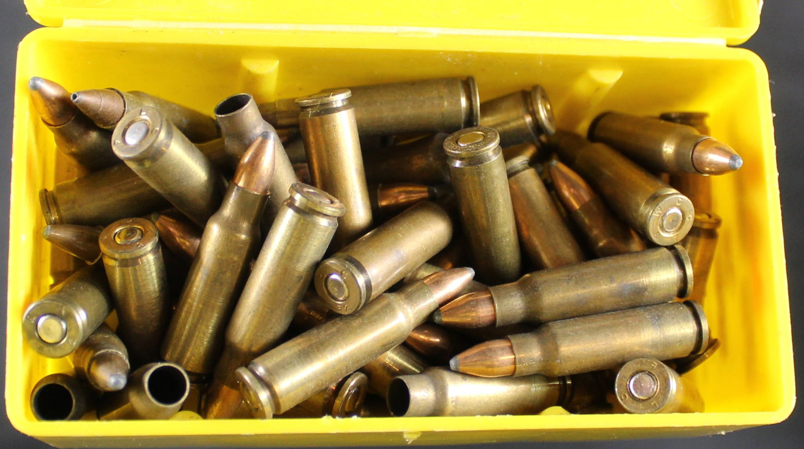 Box of Speer Manufactured 40gr .221 Johnson Reloads and Casings (JAA): Description coming soon Bidders are welcome to preview items in person during our normal operating hours Tuesday through Saturday 11am-6pm. Estimated shipping parcel size (LxWxH) 10 inches x 6 inches