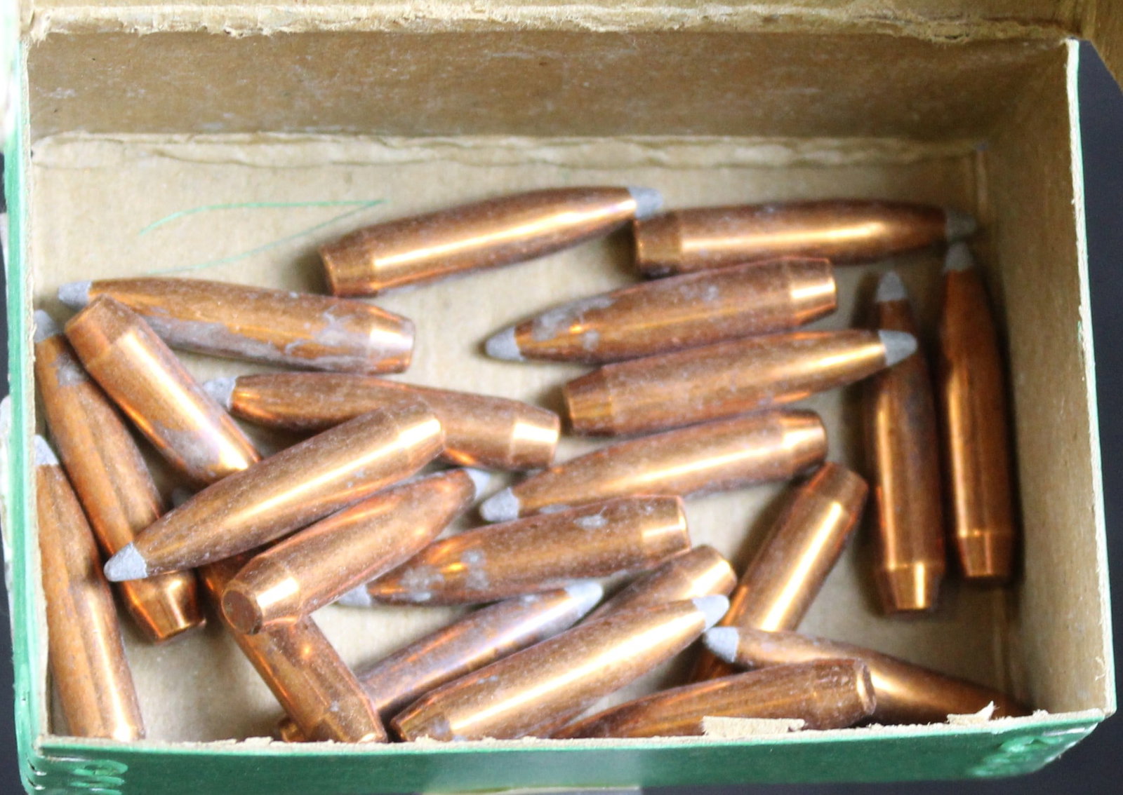 Partial Box of Sierra Manufactured 140gr .264" 6.5mm Spitzer Bullets for Reloading (FMI): Description coming soon Bidders are welcome to preview items in person during our normal operating hours Tuesday through Saturday 11am-6pm. Estimated shipping parcel size (LxWxH) 10 inches x 6 inches