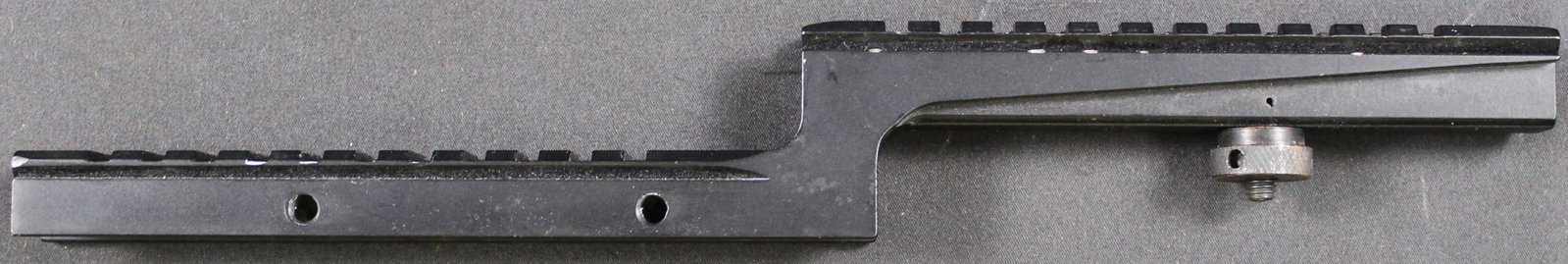 Optic Mount (DMS): Description coming soon Bidders are welcome to preview items in person during our normal operating hours Tuesday through Saturday 11am-6pm. Estimated shipping parcel size (LxWxH) 14 inches x 4 inches 