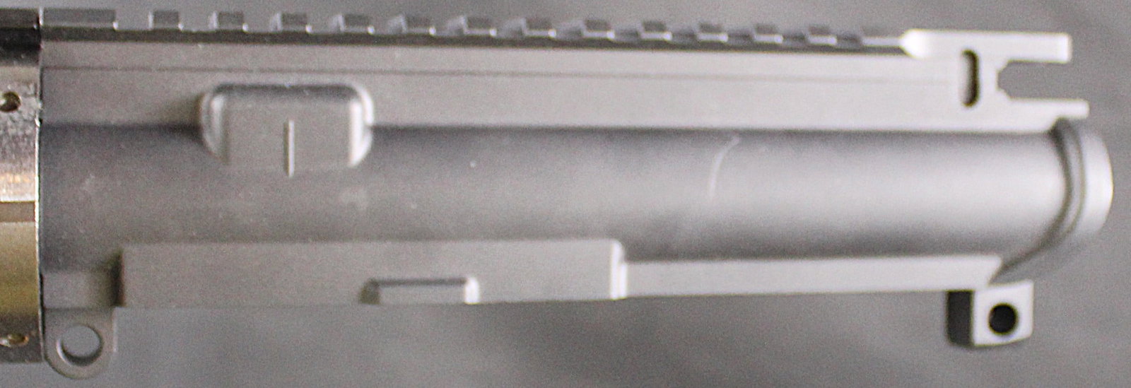 Group Lot: AR-15 Upper Receiver, Quad Rail Foregrip (GOTB) - 3