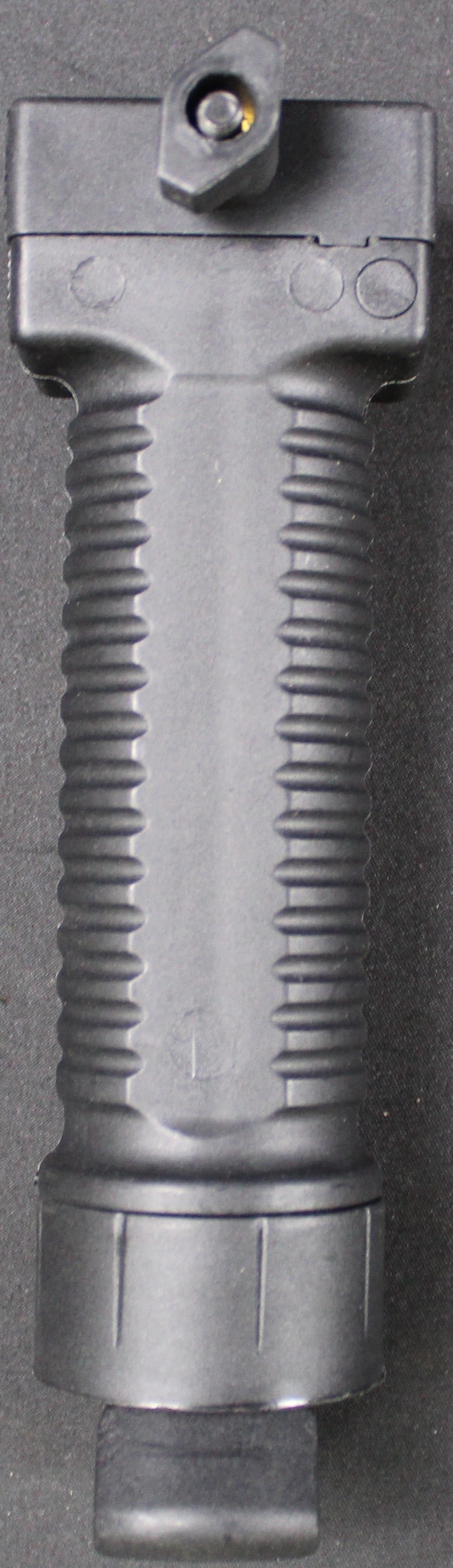 Forward Foldable Vertical Grip for Picatinny Rail (DMS): Description coming soon Bidders are welcome to preview items in person during our normal operating hours Tuesday through Saturday 11am-6pm. Estimated shipping parcel size (LxWxH) 10 inches x 8 inches