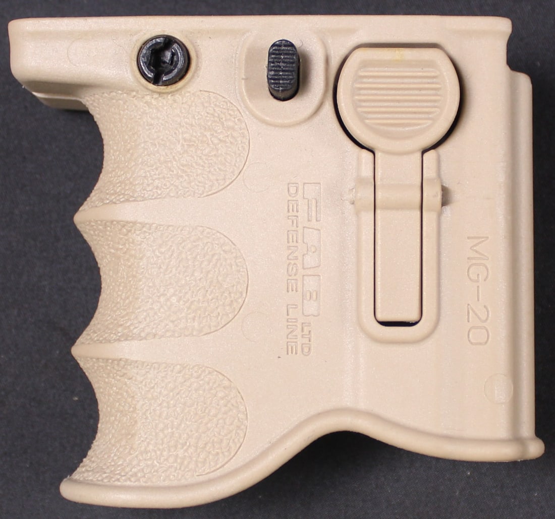FAB Defense MG-20 Forward Vertical Grip for Picatinny Rail (DMS): Description coming soon Bidders are welcome to preview items in person during our normal operating hours Tuesday through Saturday 11am-6pm. Estimated shipping parcel size (LxWxH) 10 inches x 8 inches