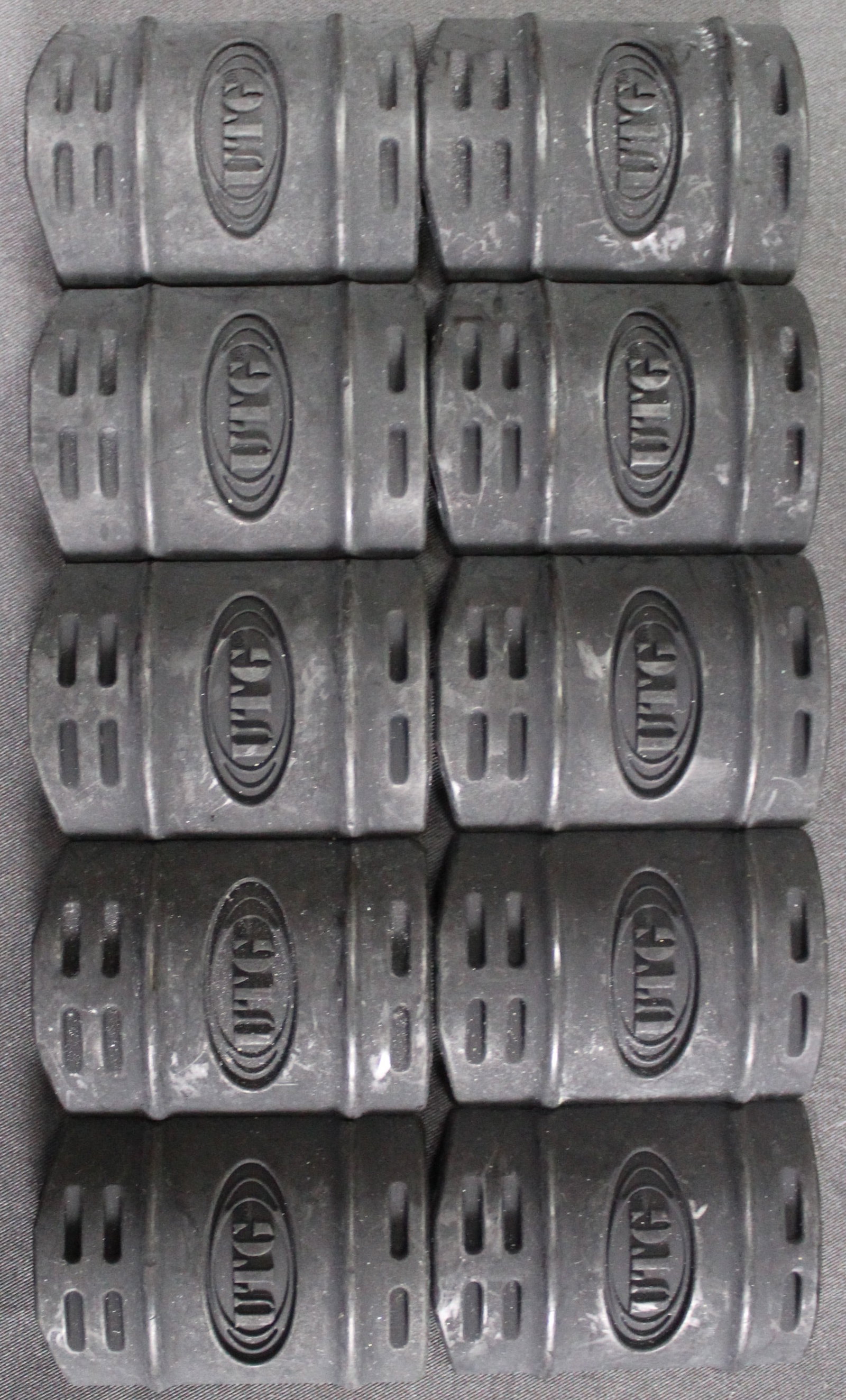 UTG Hard Rubber Rail Covers (DMS): These UTG Hard Rubber Rail Covers are in good condition showing minimum wear. Bidders are welcome to preview items in person during our normal operating hours Tuesday through Saturday 11am-6pm.