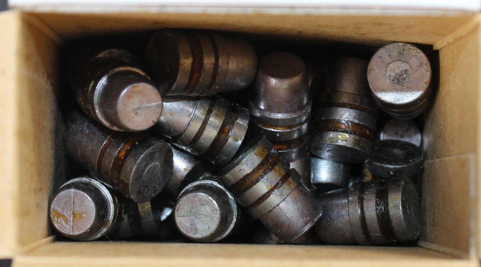 Approximately 115 235gr .454" Cast/Sized and Kubed Reloading Bullets (FMI): Description coming soon Bidders are welcome to preview items in person during our normal operating hours Tuesday through Saturday 11am-6pm. Estimated shipping parcel size (LxWxH) 8 inches x 8 inches x
