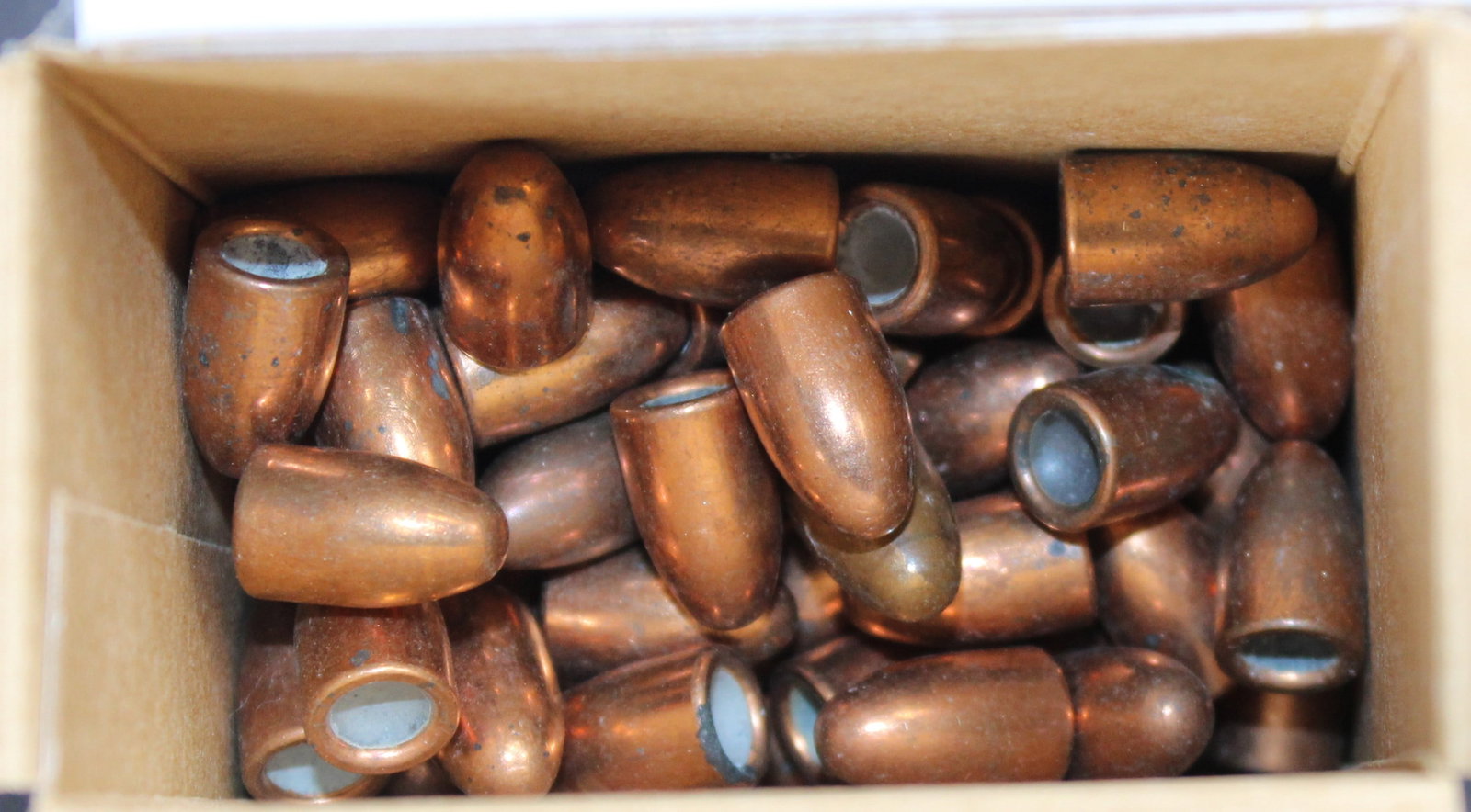 Approximately 368 115gr .355" 9mm FMJ Bullets for Reloading (FMI): Description coming soon Bidders are welcome to preview items in person during our normal operating hours Tuesday through Saturday 11am-6pm. Estimated shipping parcel size (LxWxH) 8 inches x 8 inches