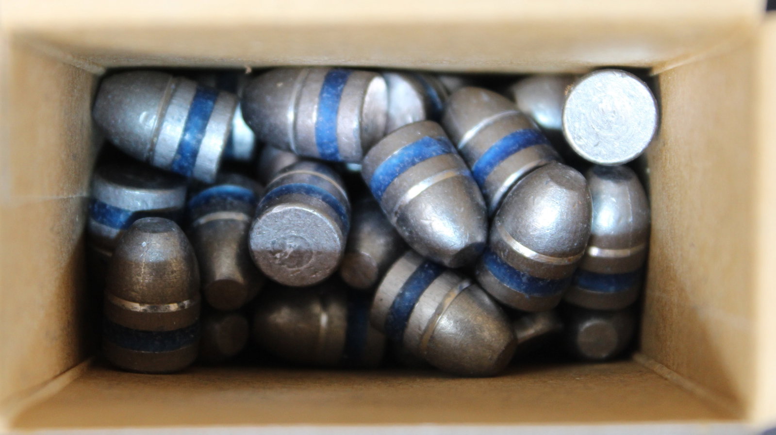 Approximately 73 234gr .448" Cast Lead Bullets for Reloading (FMI): Description coming soon Bidders are welcome to preview items in person during our normal operating hours Tuesday through Saturday 11am-6pm. Estimated shipping parcel size (LxWxH) 8 inches x 8 inches