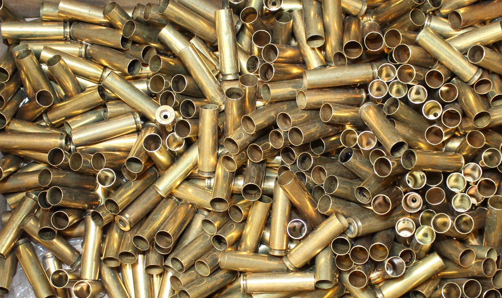 Approximately 400 30 Caliber US Carbine Deprimed and Clean Cases Ready for Reloading (FMI): Description coming soon Bidders are welcome to preview items in person during our normal operating hours Tuesday through Saturday 11am-6pm. Estimated shipping parcel size (LxWxH) 10 inches x 8 inches 