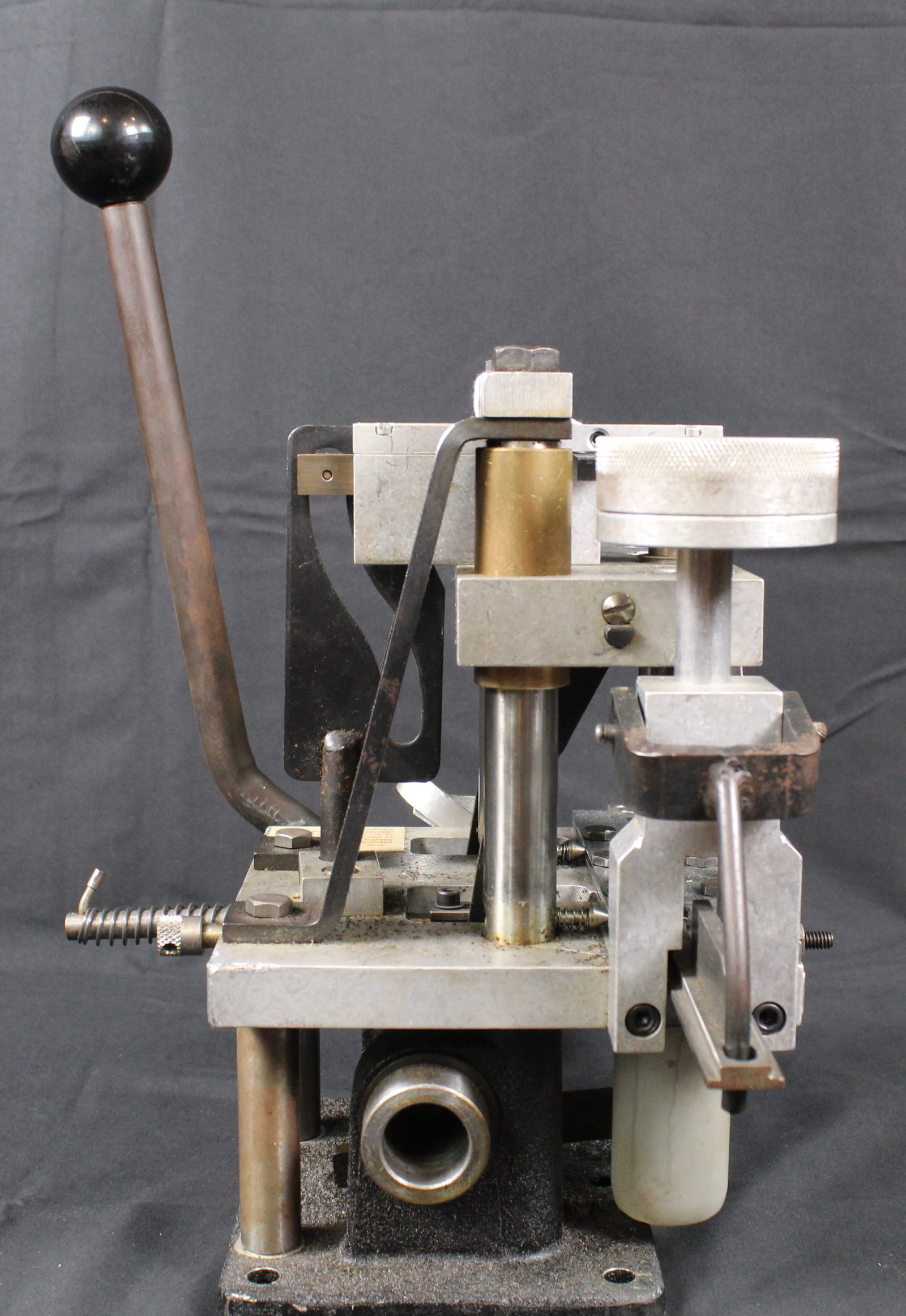 A C&H Auto Champion Mark IV Progressive Reloading Press (FMI) - 4