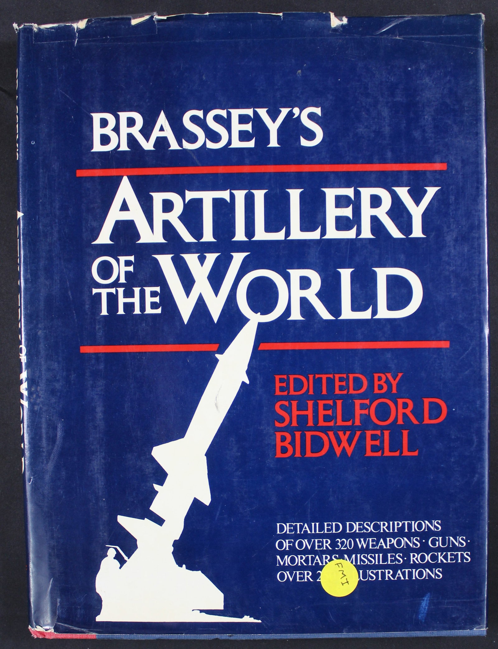 Brassey's "Artillery of the World" (FMI): A hardback copy of Brassey's "Artillery of the World" in very good condition overall. Brassey's Artillery of the World is a comprehensive military reference book that details the guns, howitzers,