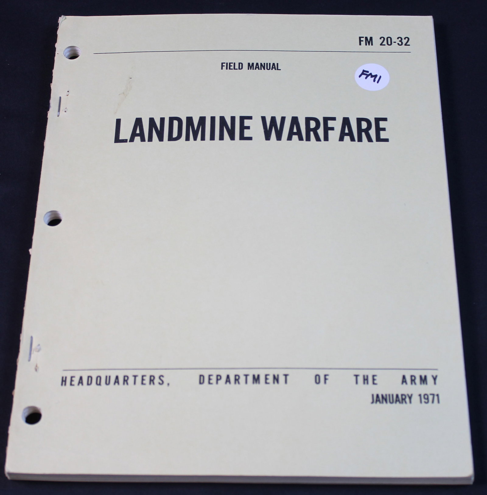 US Department of the Army Issued Vietnam War Era FM Titled "Landmine Warfare" c.1971 (FMI): A paperback copy of a US Department of the Army Issued Vietnam War Era FM Titled "Landmine Warfare" c.1971 in very good condition overall. The 1971 version of FM 20-32 superseded previous guidance and