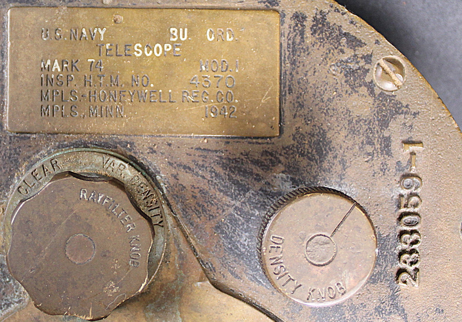 US Navy WWII Dated 1942 Mk72 Mod1 Scope by Honeywell (FMI) - 2