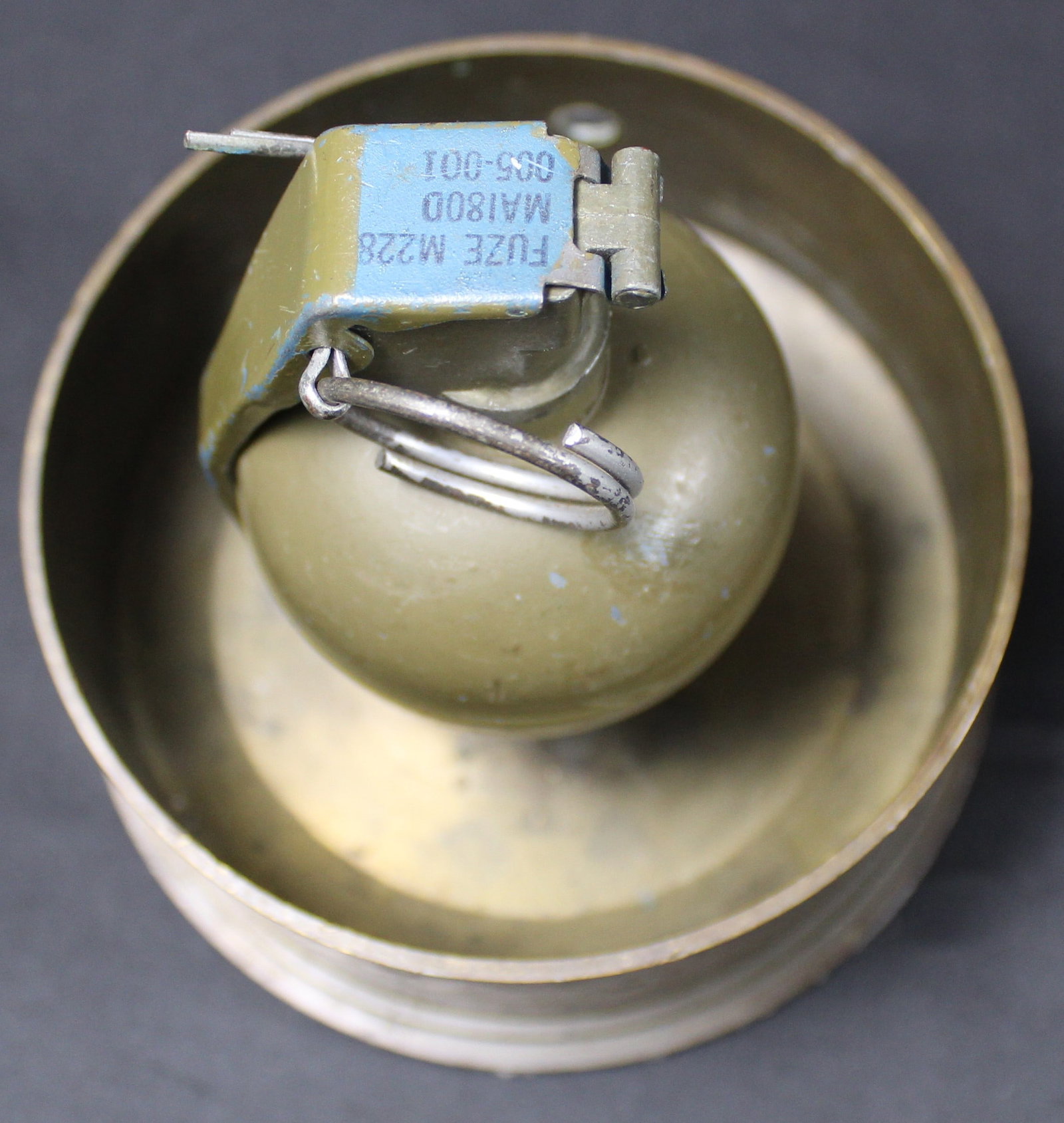 "Trench Art" Ash Tray with US "Baseball" Grenade (FMI) - 2