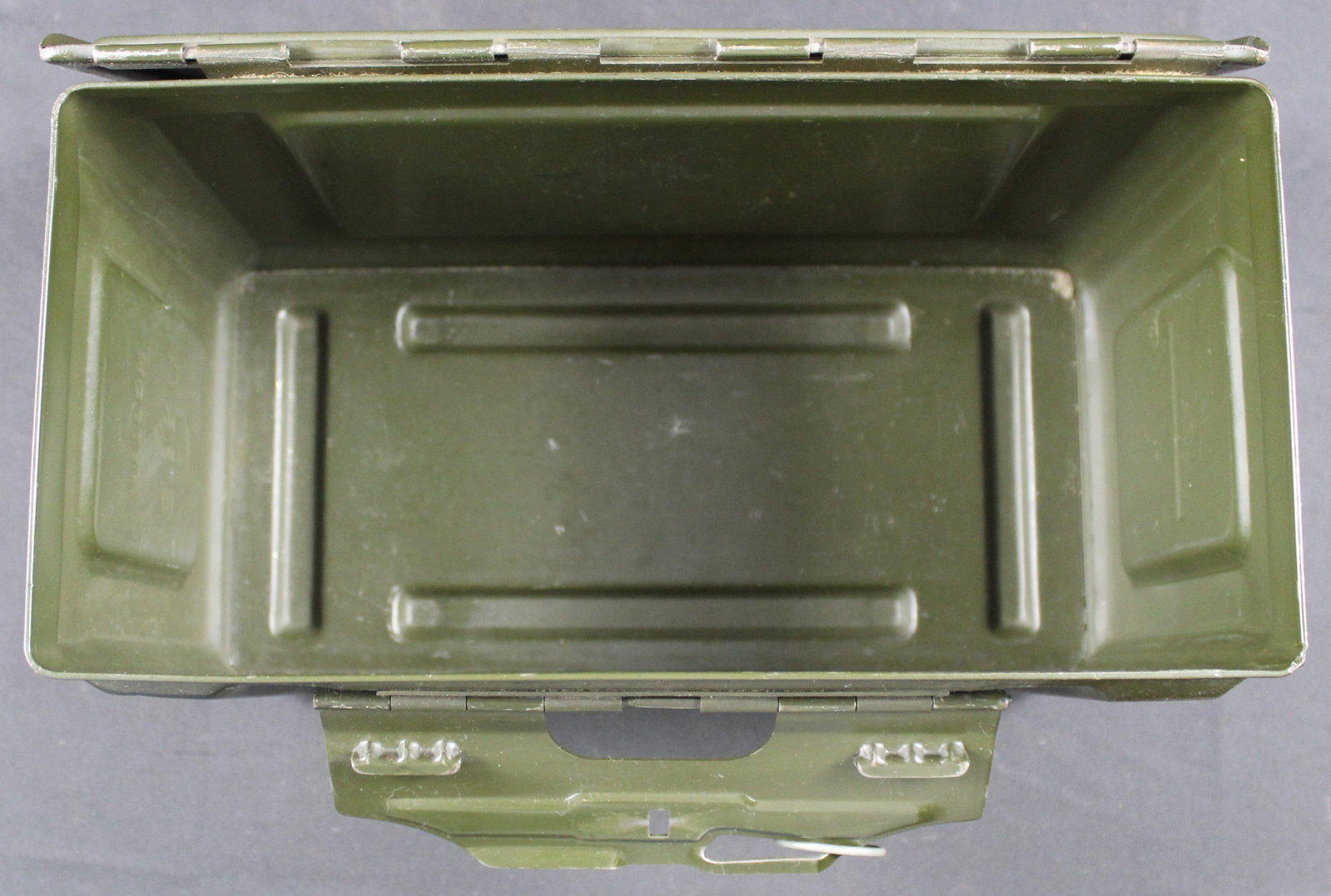 WWII American Side-Clasp .50 Caliber Ammunition Can (FMI) - 5