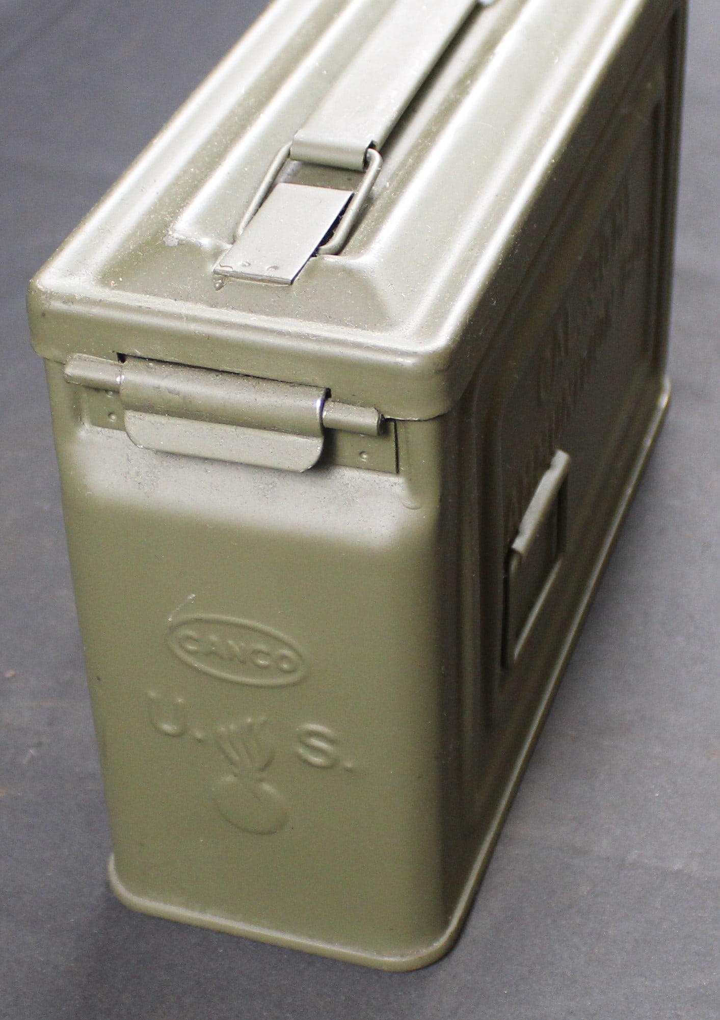 WWII American Side-Clasp .30 Caliber Ammunition Can (FMI) - 2