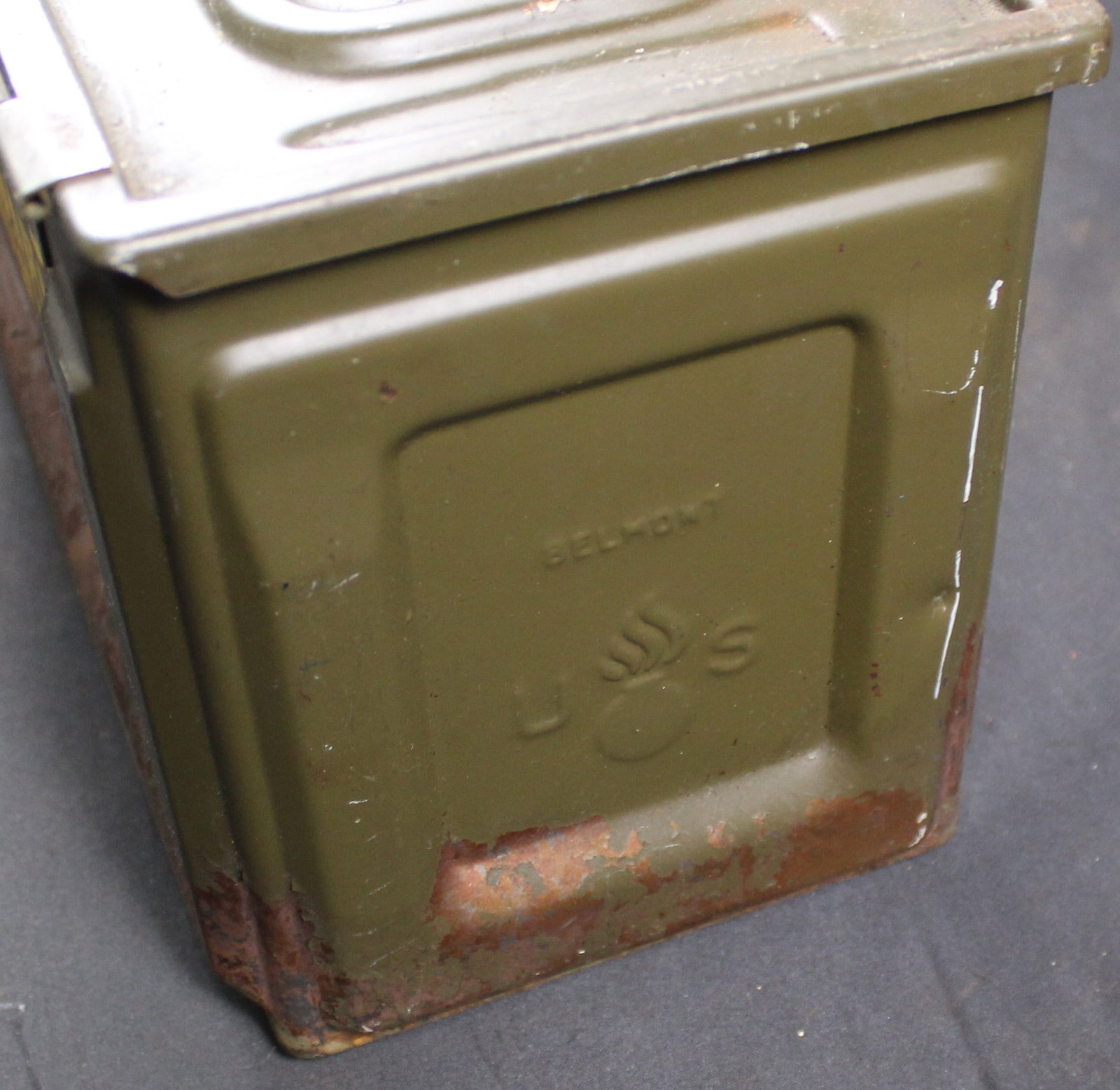 WWII American Side-Clasp .50 Caliber Ammunition Can (FMI) - 4