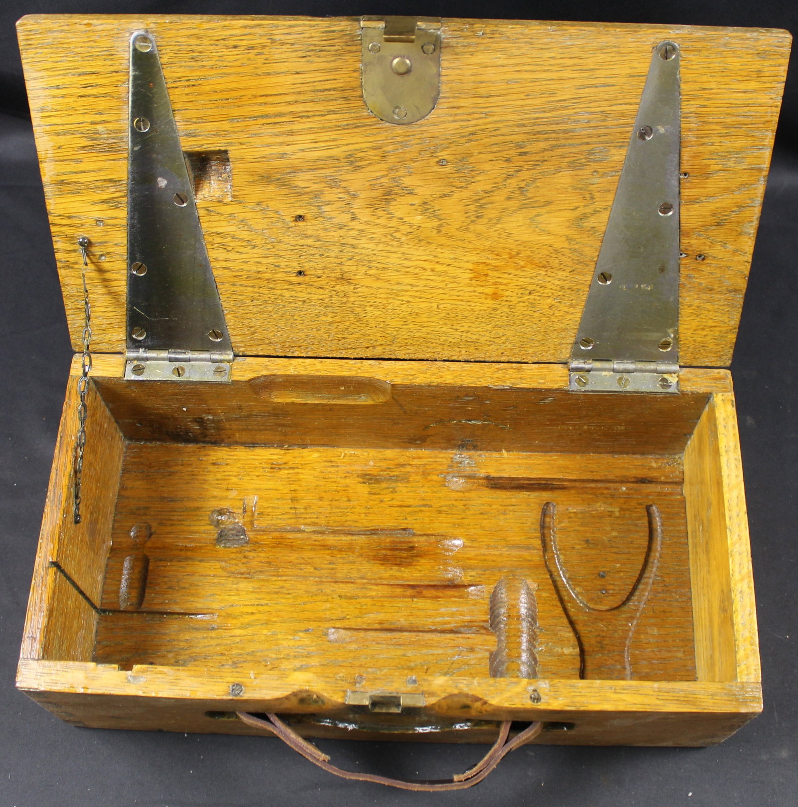 WWI British Vickers Machine Gun Field Toolbox/ Transport Case (FMI) - 2