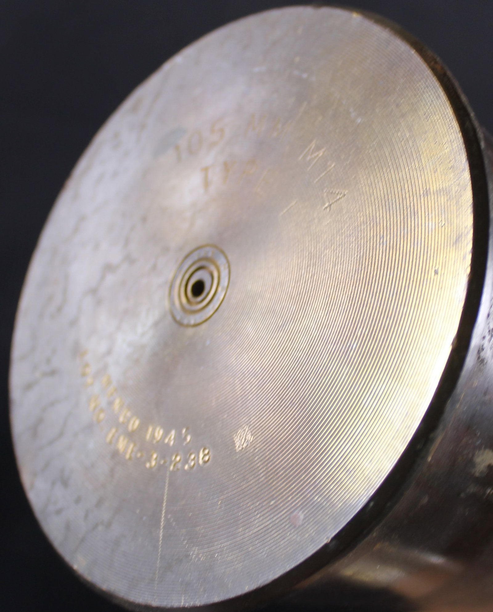 WWII 1945 Dated 105mm M14 Type 1 Brass Shell (FMI) - 5