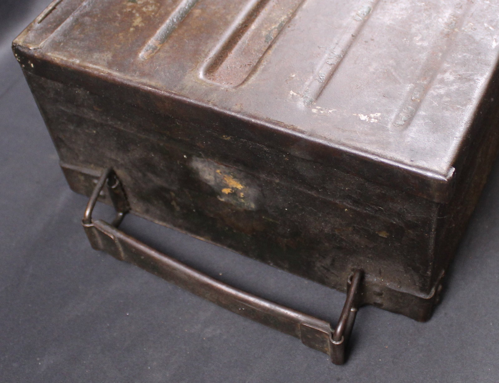 WWII British Bren Light Machine Gun Magazine Transport Containter (FMI) - 3