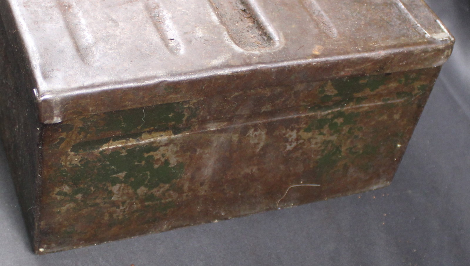 WWII British Bren Light Machine Gun Magazine Transport Containter (FMI) - 4