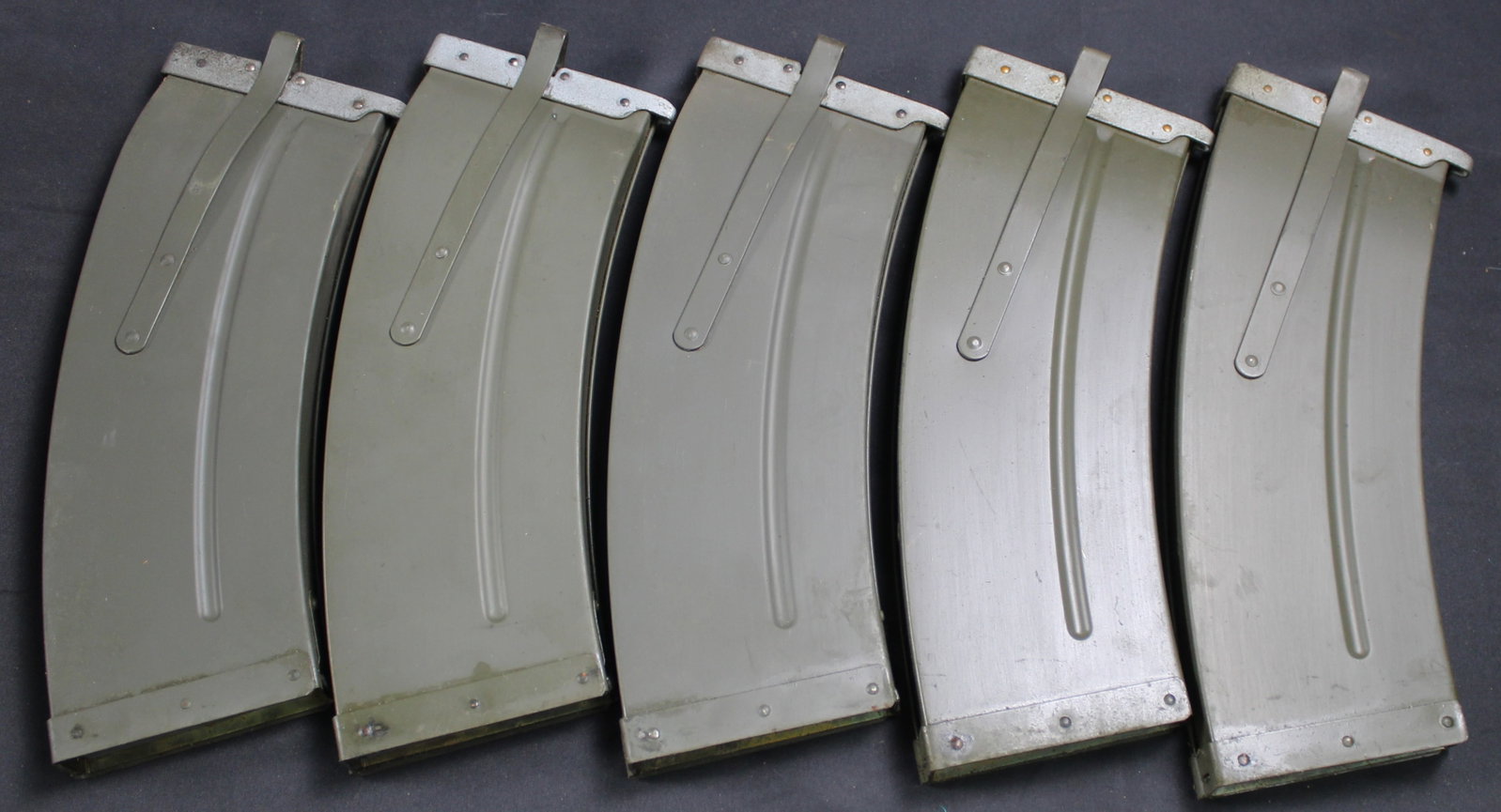 Transport Case with Five Madsen Machine Gun Magazines .30-06 (FMI) - 2