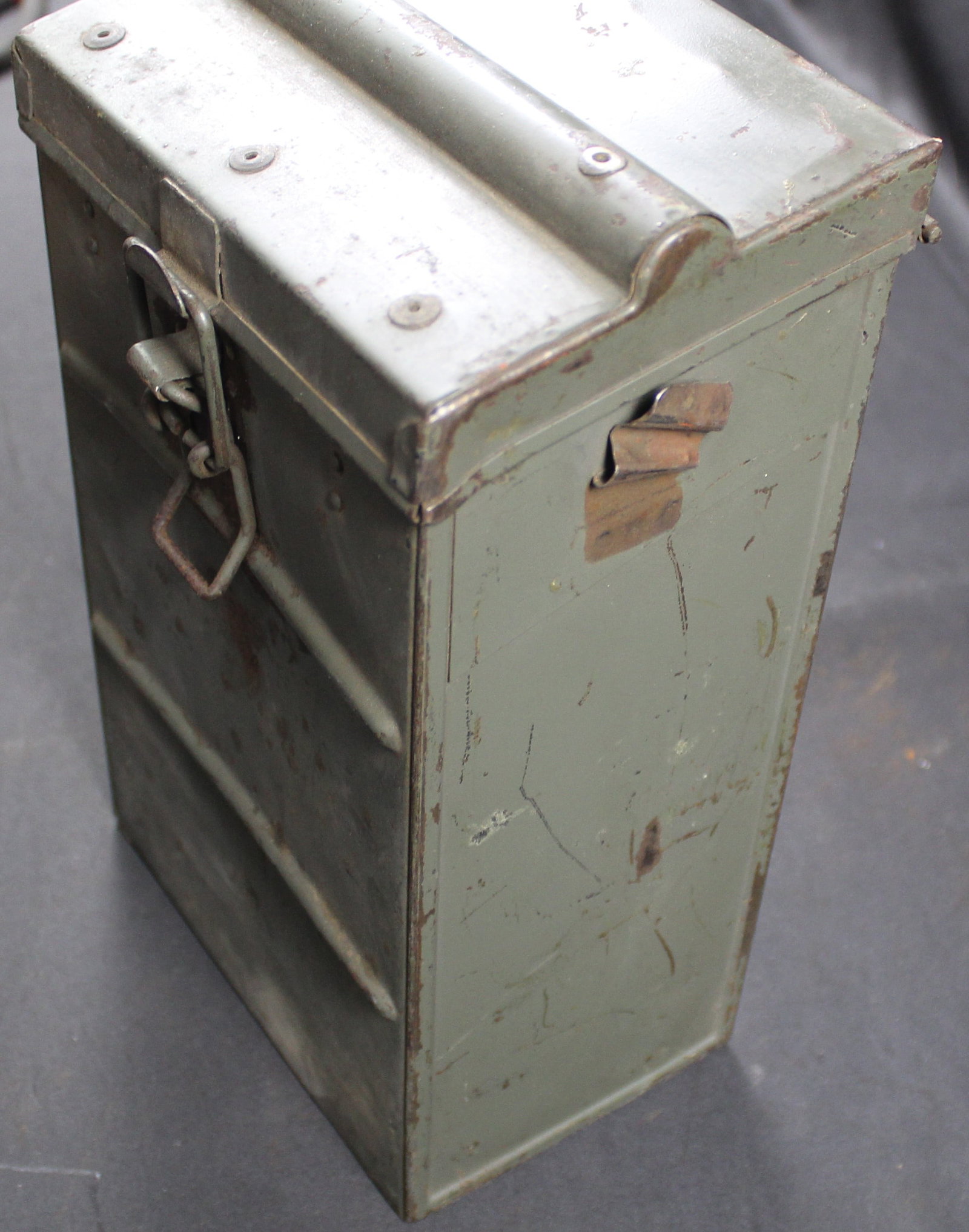Transport Case with Five Madsen Machine Gun Magazines .30-06 (FMI) - 5
