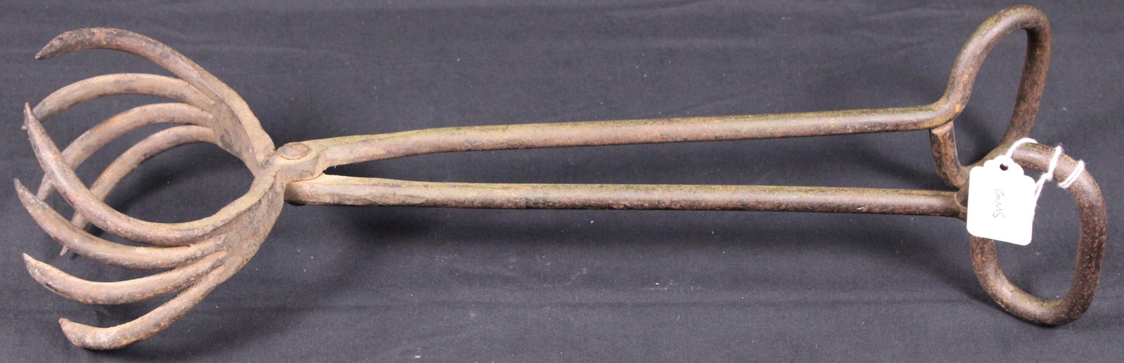 Cannon Ball Shot Tongs (GMS) - 3