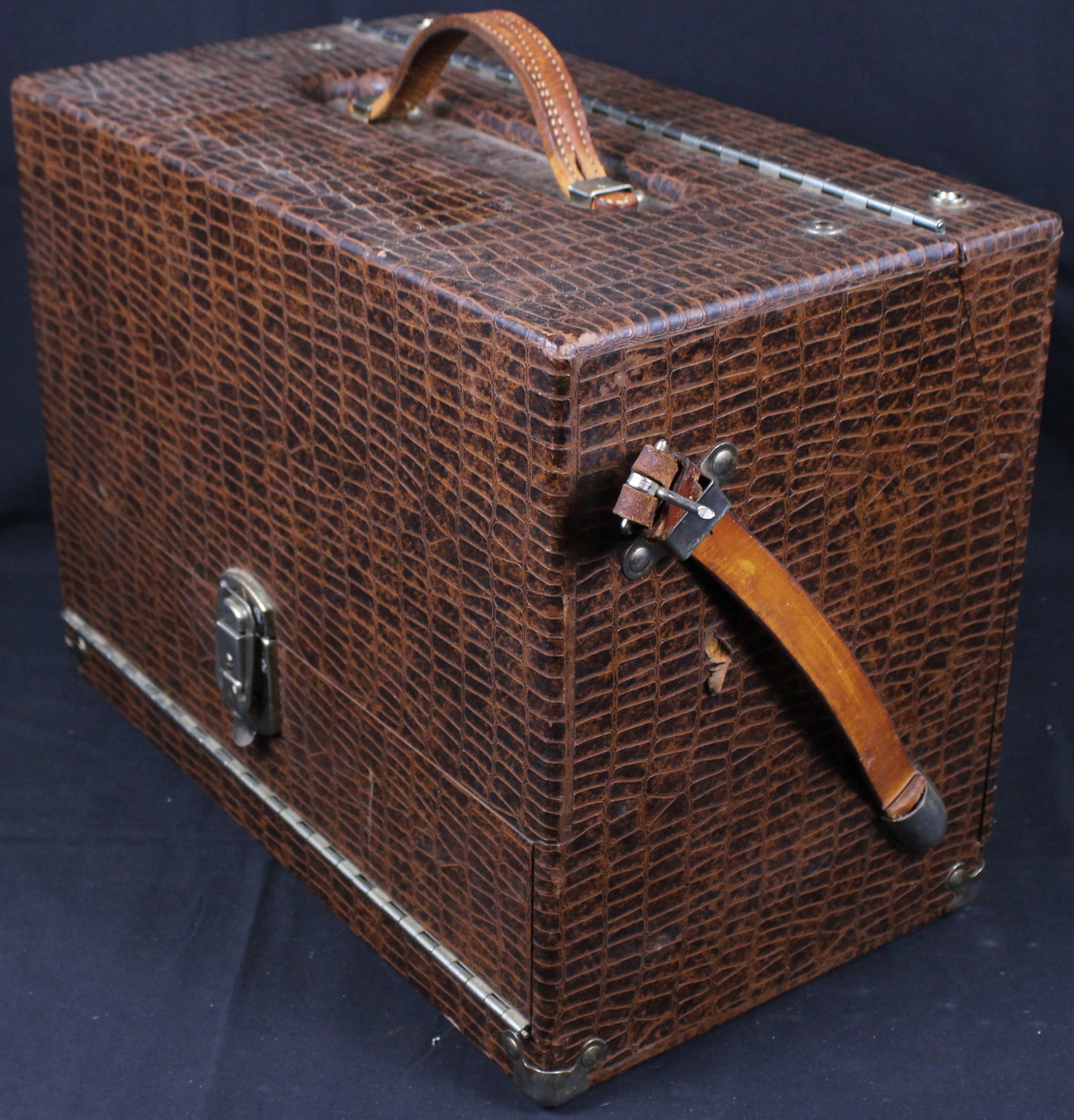 Brown Alligator Skin Pistol Range Case w/ Drawer (TDR) - 6