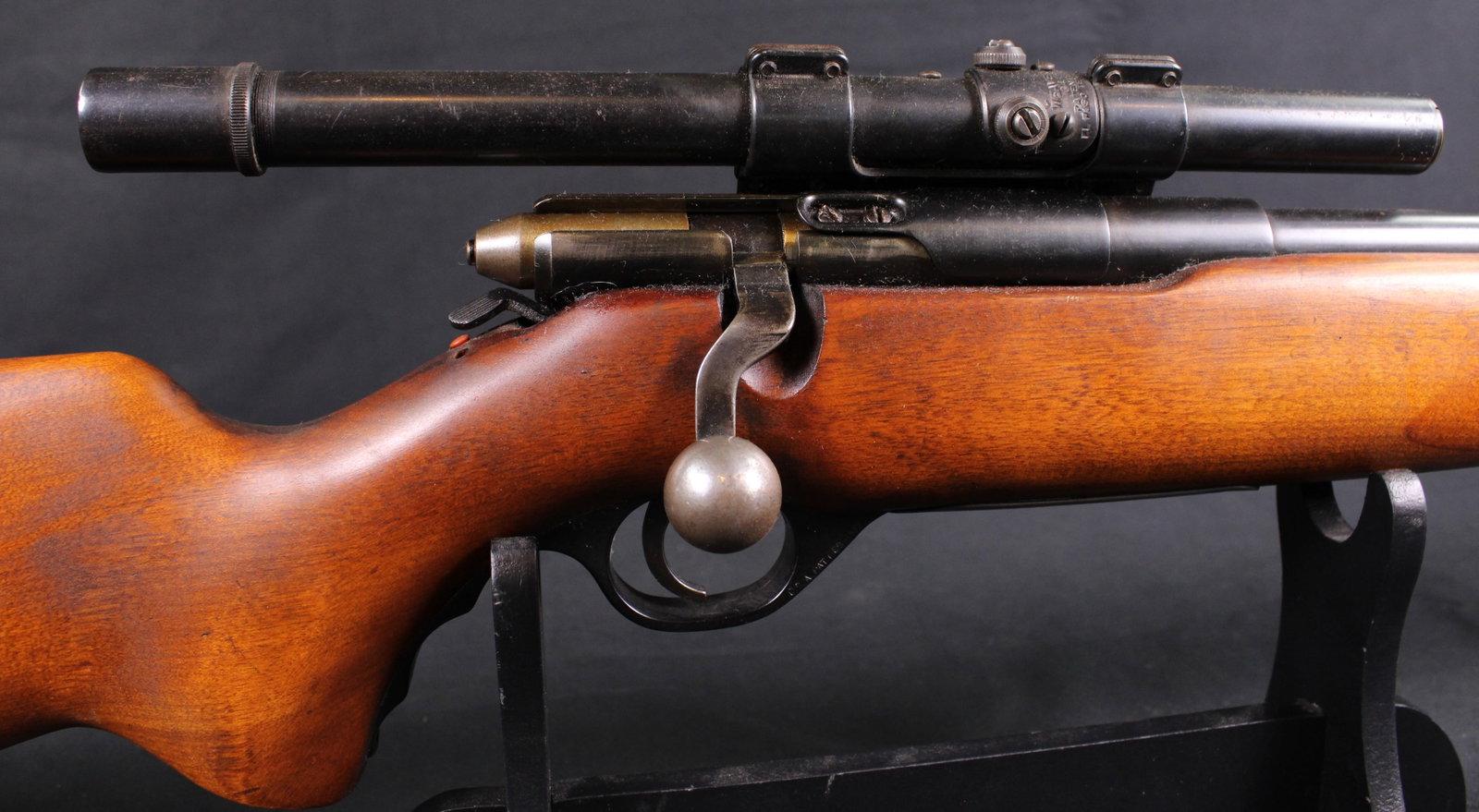 O.F. Mossberg & Sons 42M(C) .22 S-L-LR (JAA) - 3