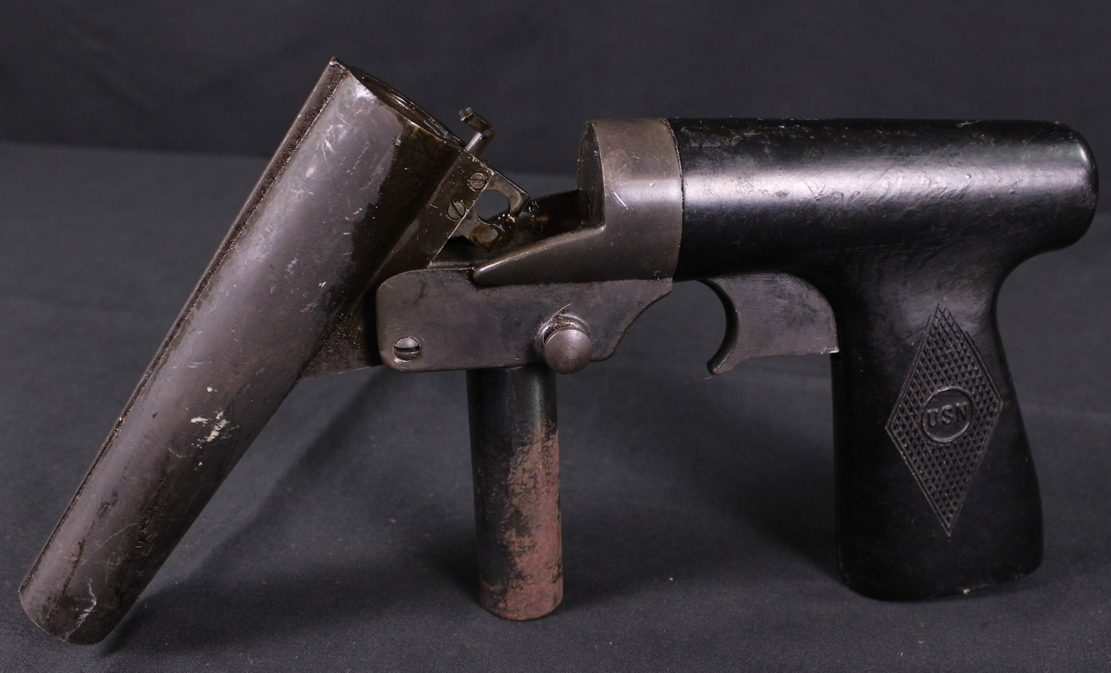WWII 1945 Dated Vulcan Mfg. Co. Mk. V Signal Pistol (FLR) - 3