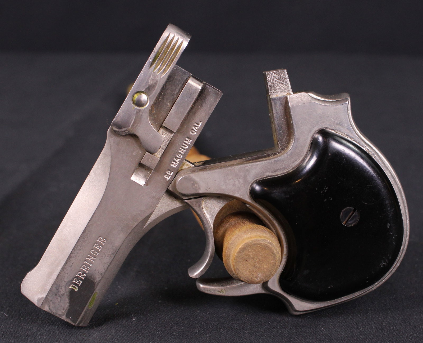 High Standard Mfg. Co. .22 Magnum O/u Derringer Pistol FFL Req: 2491312 (VWC) - 3