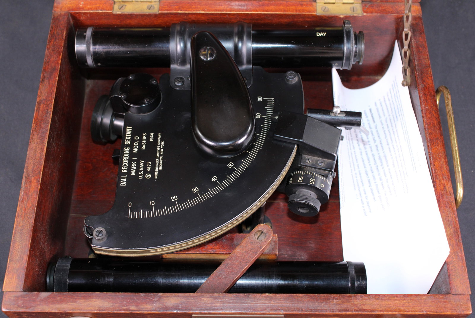 U.S. Navy Mark1 Mod.0 Ball Recording Sextant W/ Transport Case (KFC) - 2