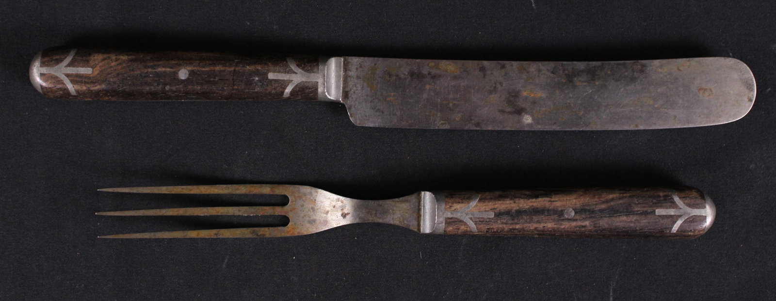 Civil War-era Knife And Fork Manufactured By J.Russel & Co. Green River Works (SNR) (1 of 5)
