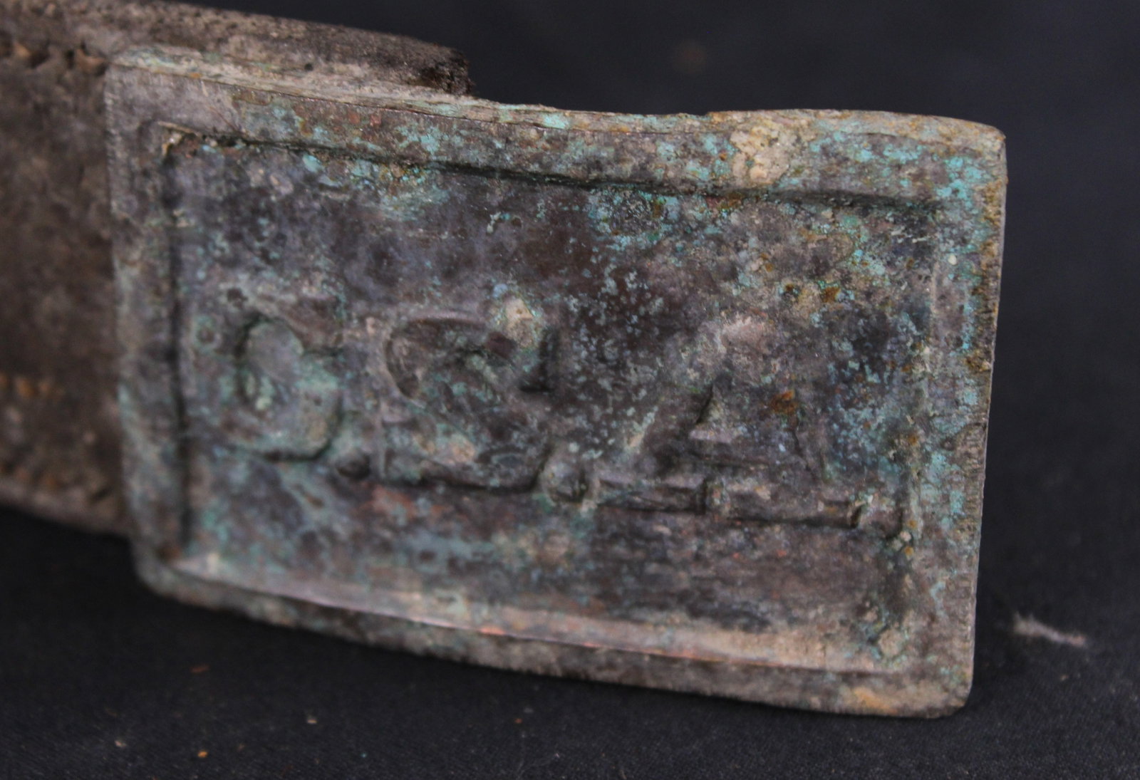 Authentic Conferderate Belt Buckle With Partial Leather Belt (SNR): Description coming soon! Bidders are welcome to preview items in person during our normal operating hours Tuesday through Saturday 11am-6pm. Estimated shipping parcel size (LxWxH) 6 inches x 6 inches