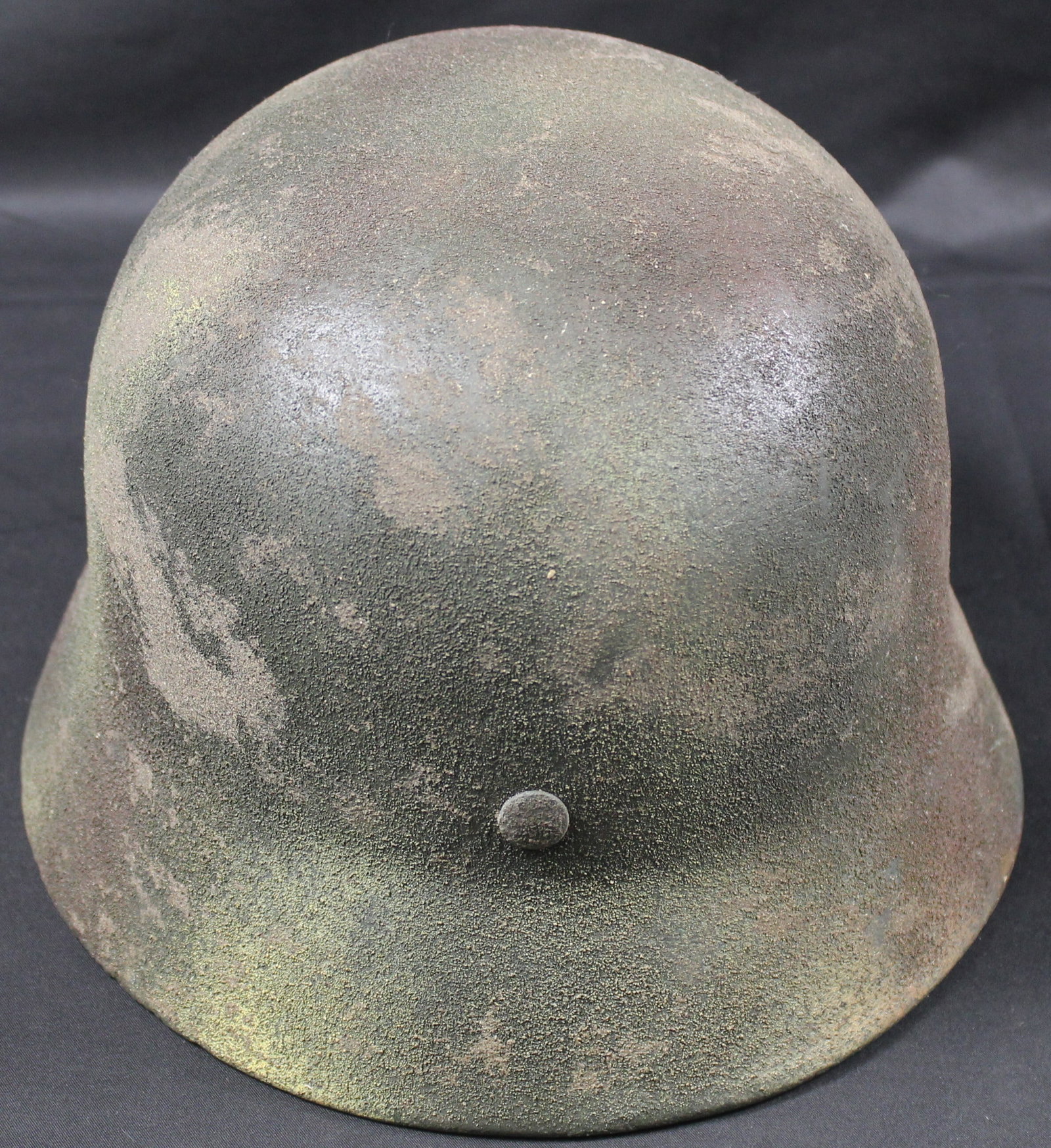 Rare WWII German M40 Suspected ET66 Camouflage Helmet (SNR) - 4
