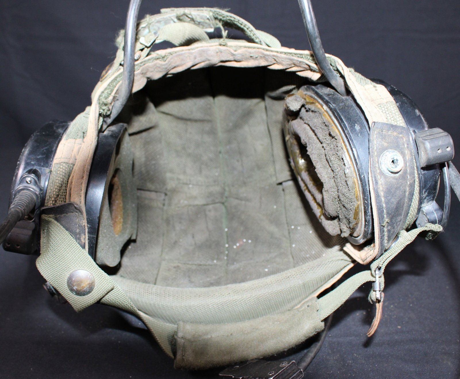 U.S. Combat Vehicle Crewmen Helmet Liner With Headset (BTJ) - 6