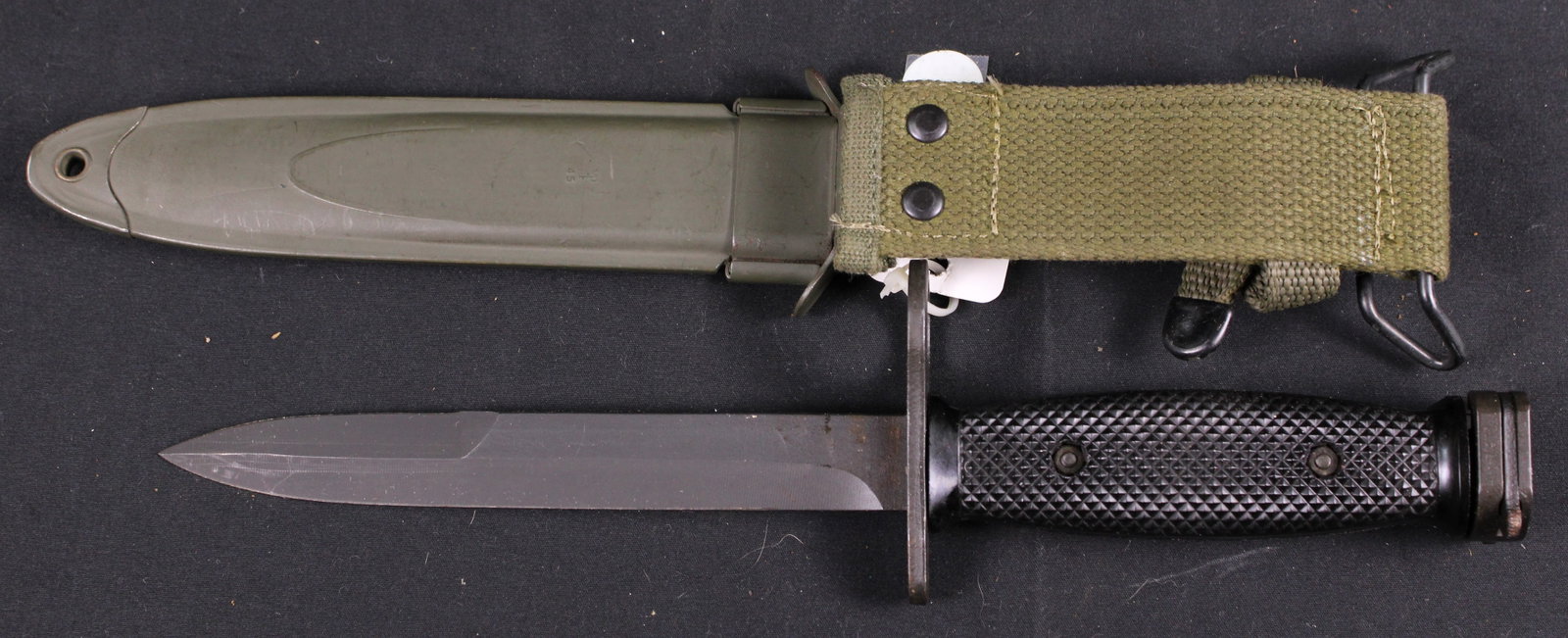 M7 Colt Manufactured Bayonet For M16 With Sheath (FMI) - 2