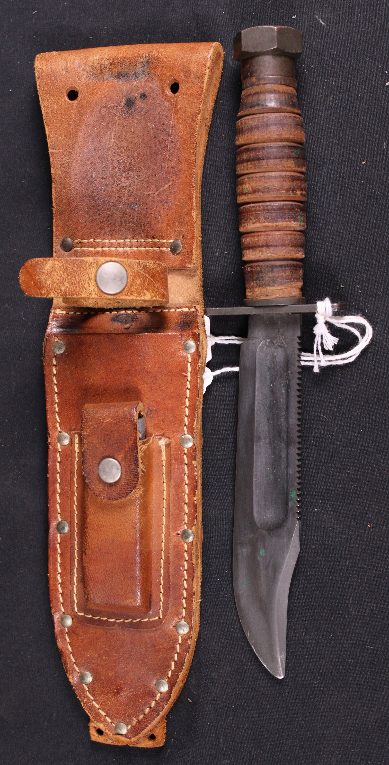 Camillus 6" Pilot Knife Type 2 (NCR): Description coming soon Bidders are welcome to preview items in person during our normal operating hours Tuesday through Saturday 11am-6pm. Estimated shipping parcel size (LxWxH) 10 inches x 6 inches