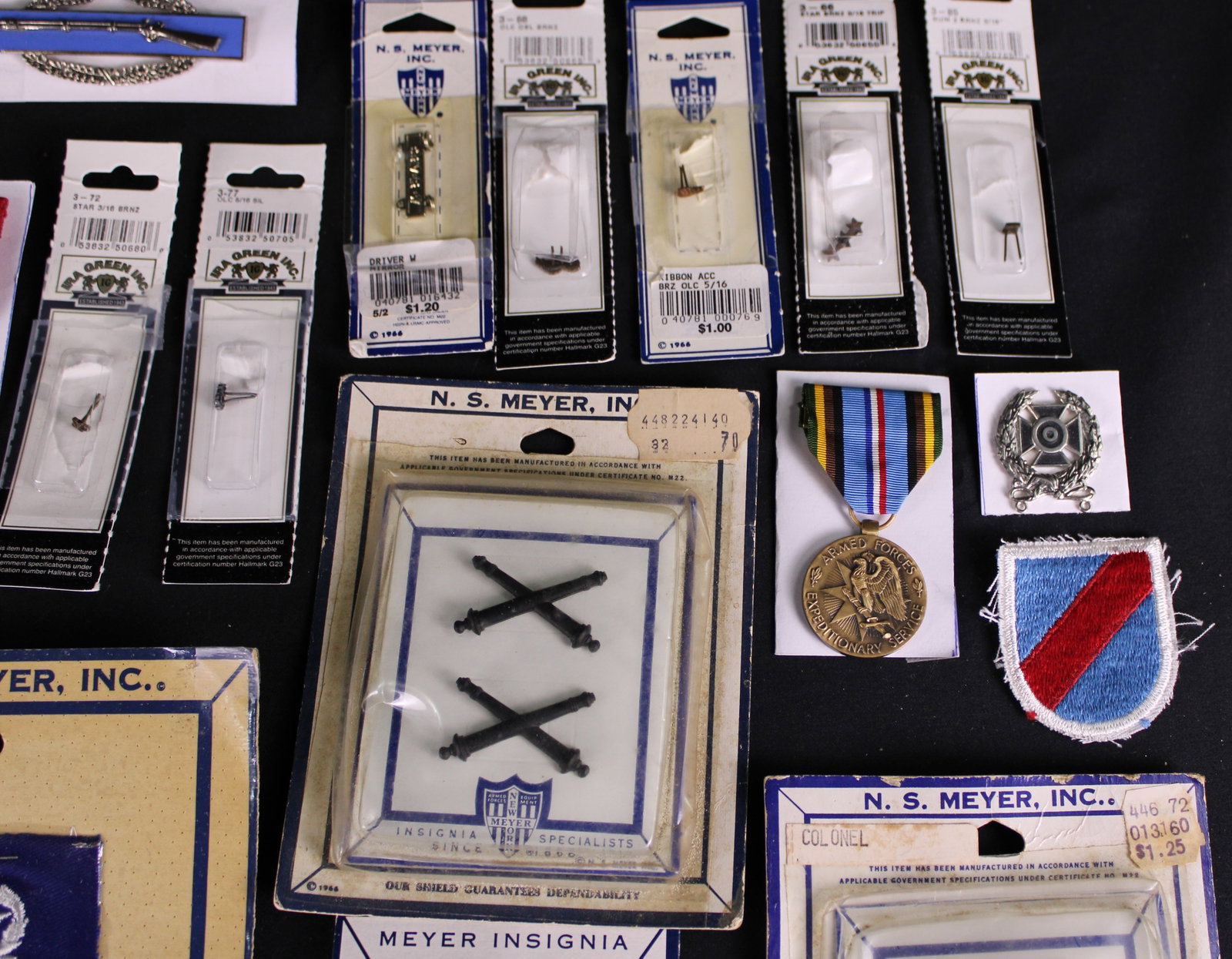 Group Lot Of 19 U.S. Army Insignia and U.S. Airforce Cloth Badge (mic) - 3