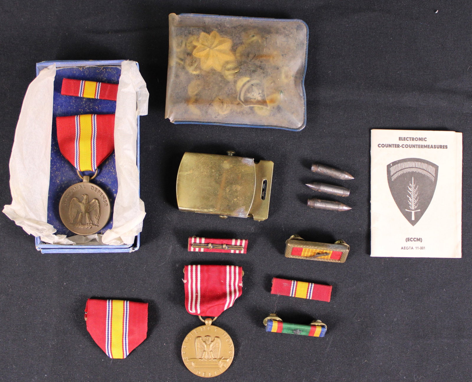 Group Lot Of U.S. Military Insignia (GTM) - 4