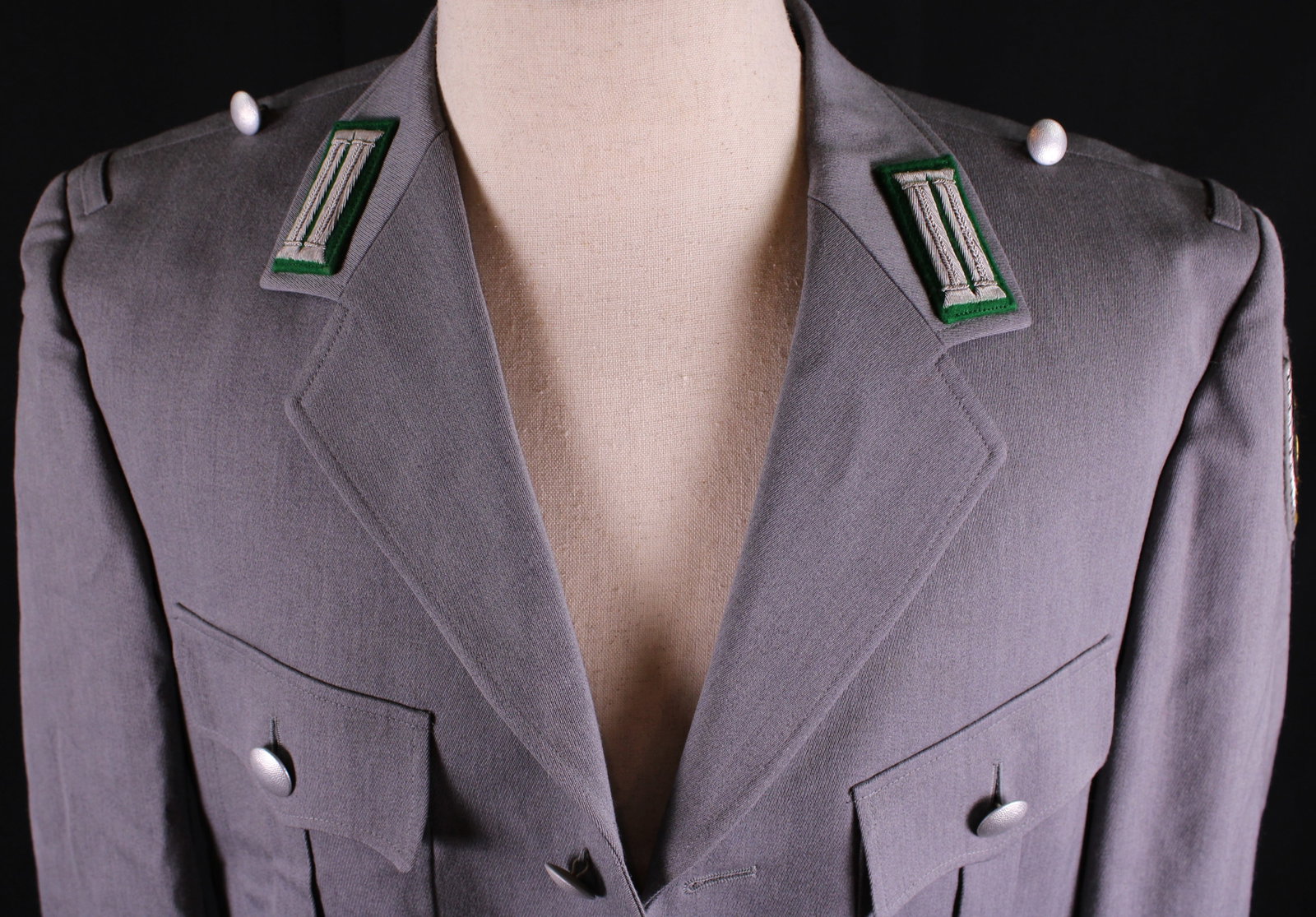 East German Dress Uniform (JAA) - 2