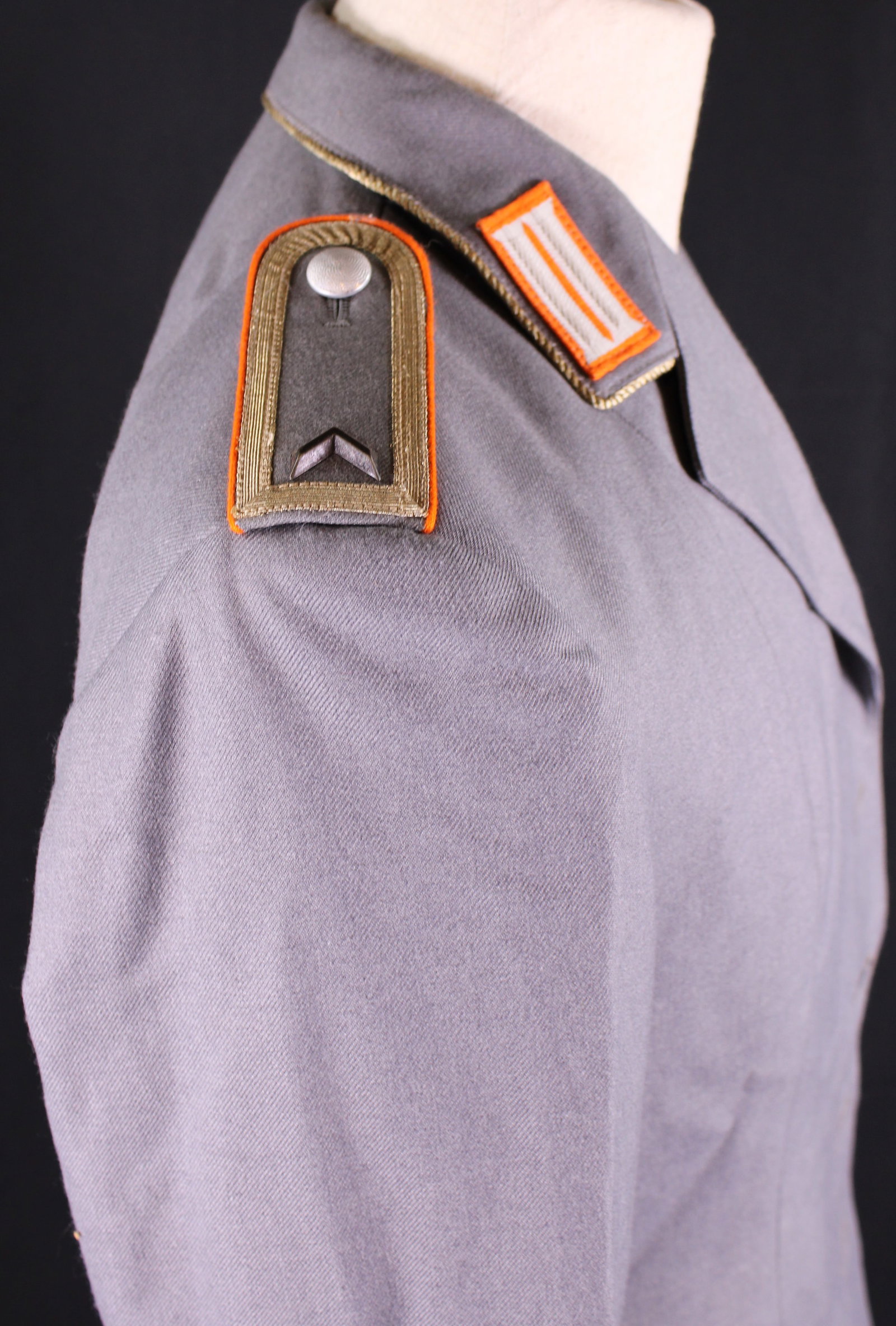 East German Dress Uniform (JAA) - 6