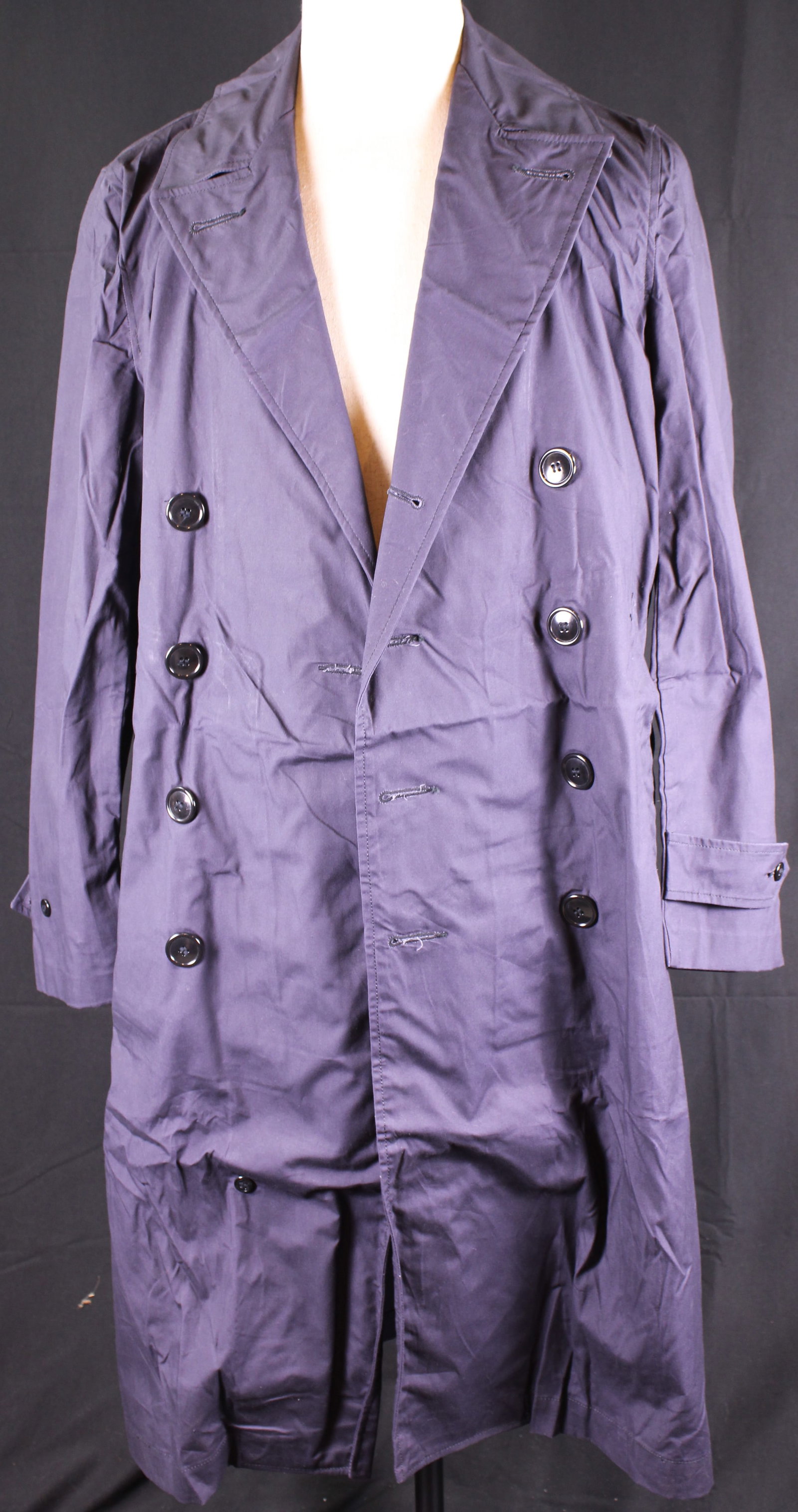 U.S. Navy Foul Weather Trench Coat (JBB): Description coming soon Bidders are welcome to preview items in person during our normal operating hours Tuesday through Saturday 11am-6pm. Estimated shipping parcel size (LxWxH) 12 inches x 12 inches
