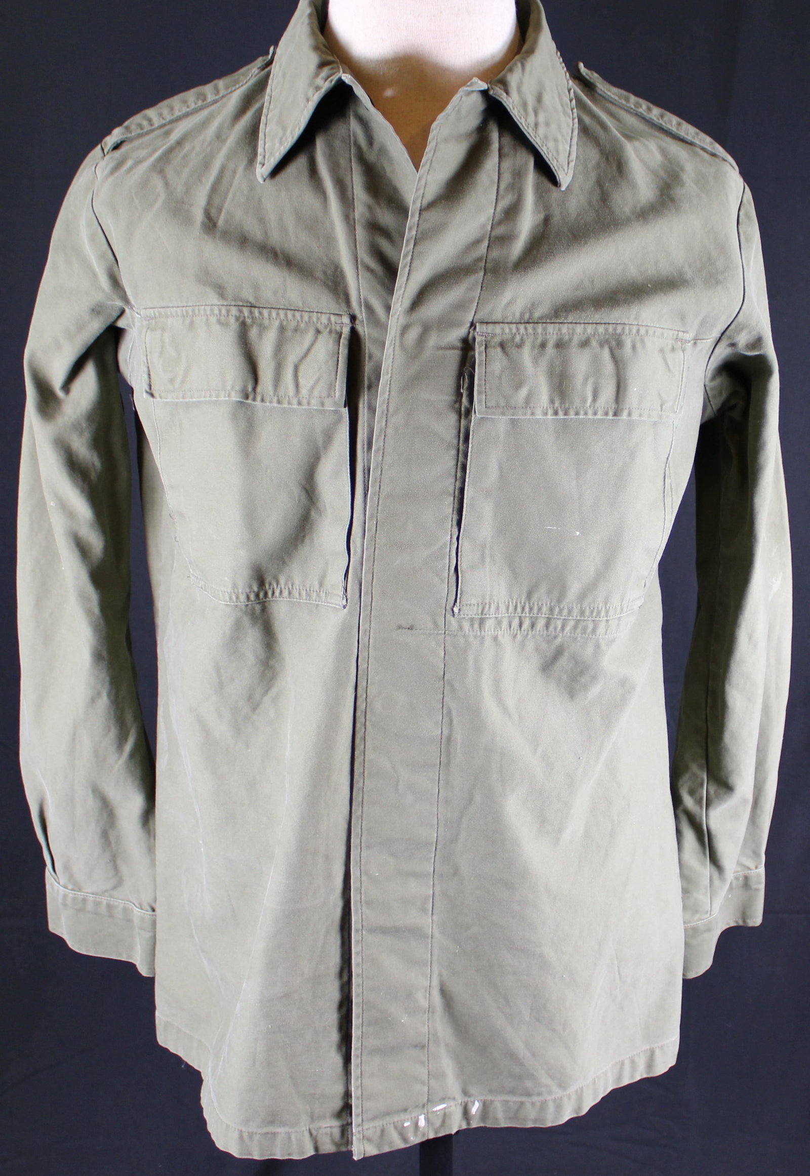 Dutch Uniform (JAA): Description coming soon Bidders are welcome to preview items in person during our normal operating hours Tuesday through Saturday 11am-6pm. Estimated shipping parcel size (LxWxH) 12 inches x 12 inches