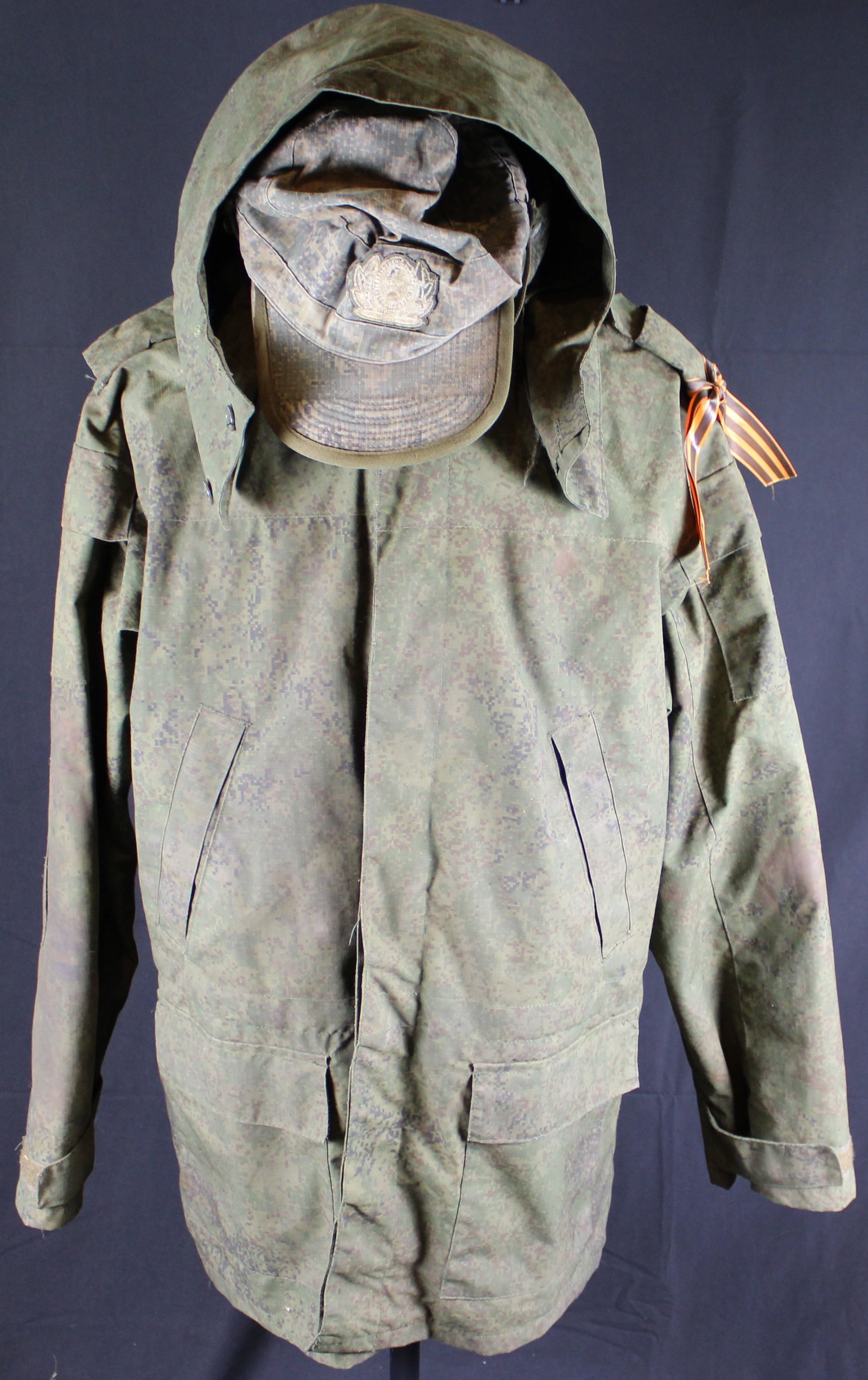 Russian Uniform (JAA): Description coming soon Bidders are welcome to preview items in person during our normal operating hours Tuesday through Saturday 11am-6pm. Estimated shipping parcel size (LxWxH) 12 inches x 12 inches