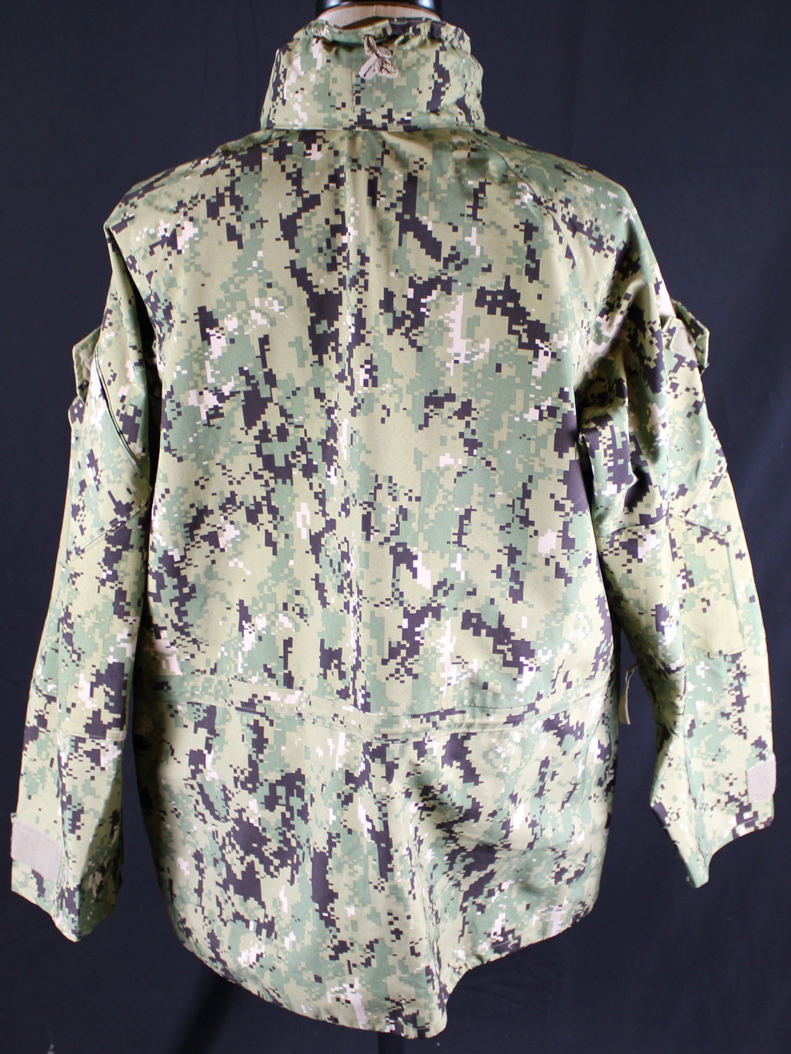 US Navy Type III Green Gortex Parka (FMI) - 2