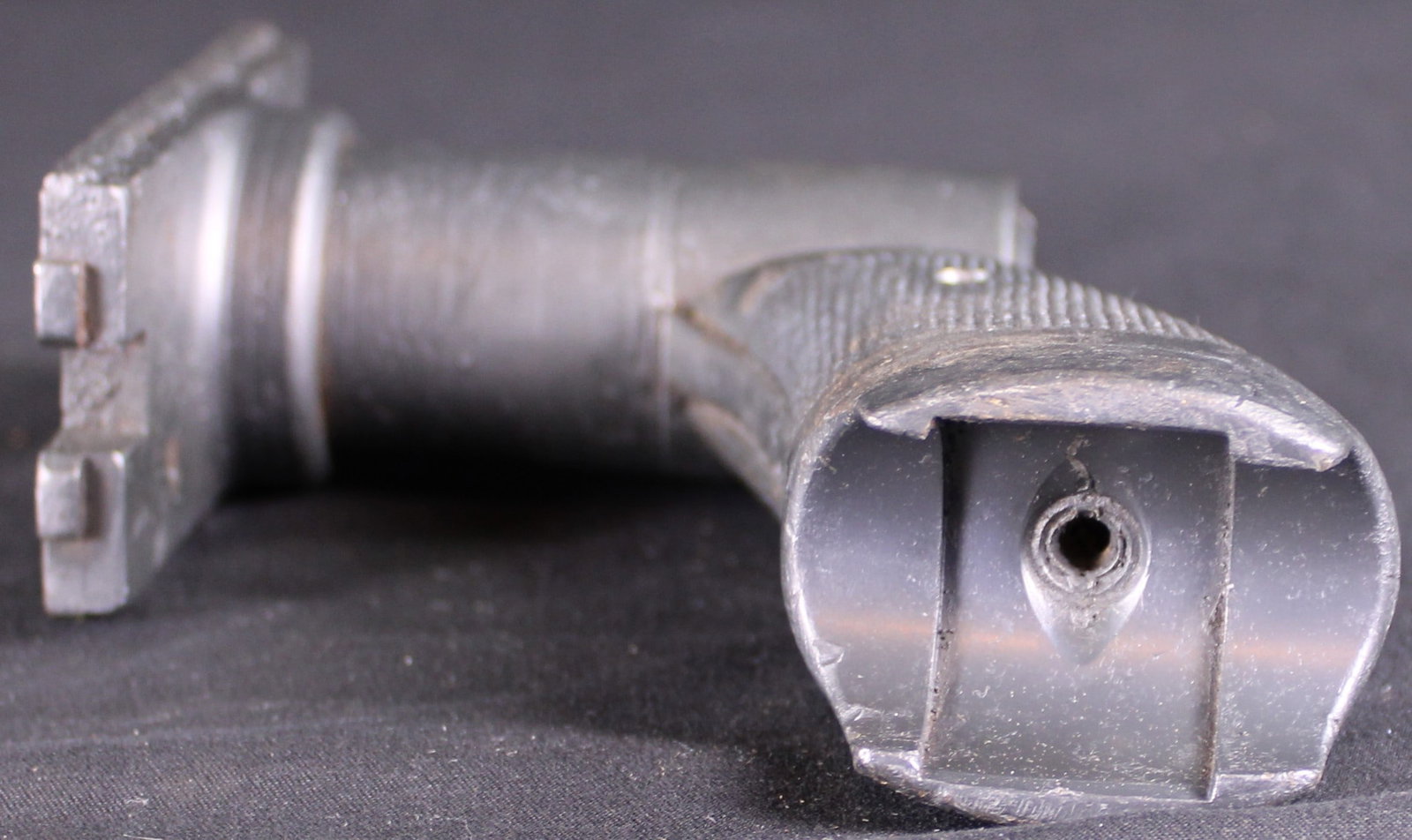 1919A4 Grip (FMI) - 7