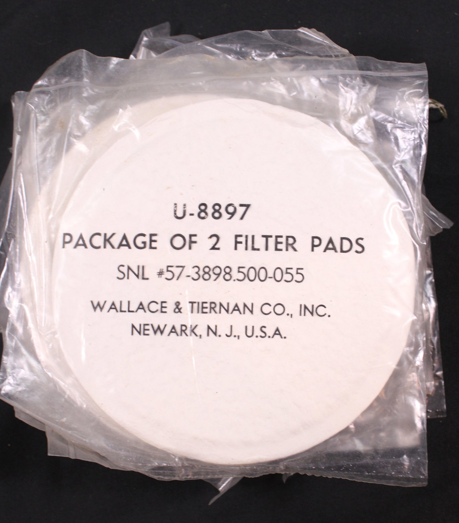 Group Lot: Cold War Civil Defense 17.5 Gallon Water Drum and Purifiaction Accessories (MAT) - 14